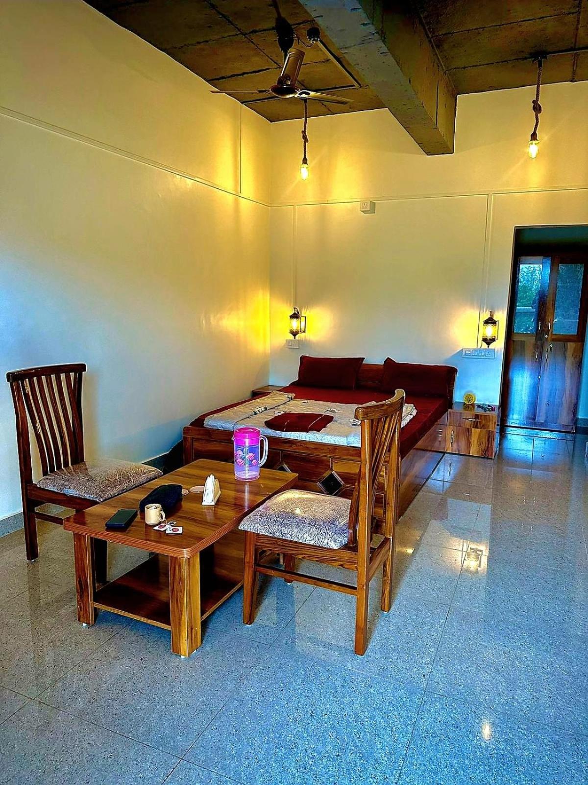Shisha the lake-touch home stay mulshi