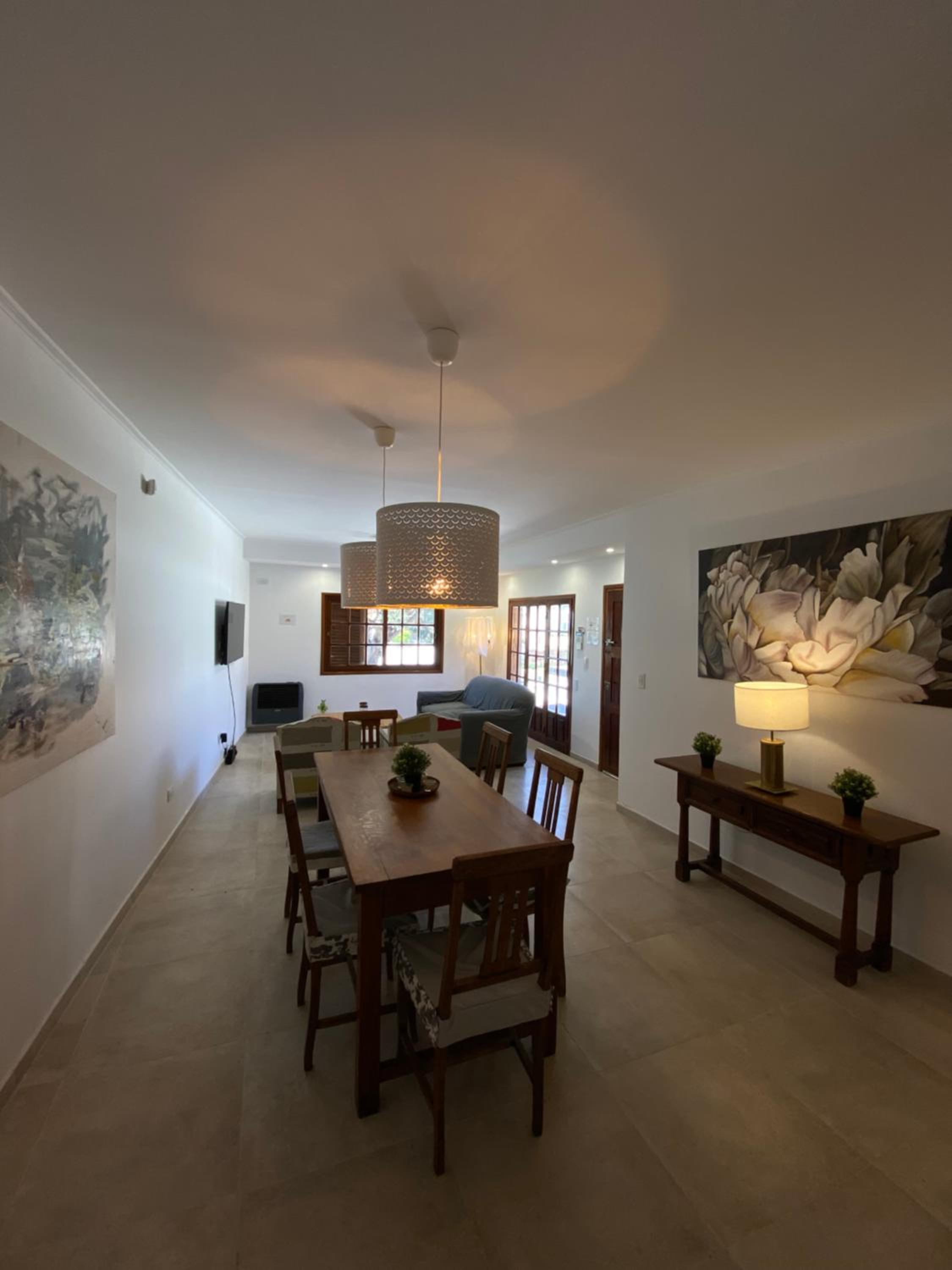 Casa Franklin, A media cuadra de la laguna!