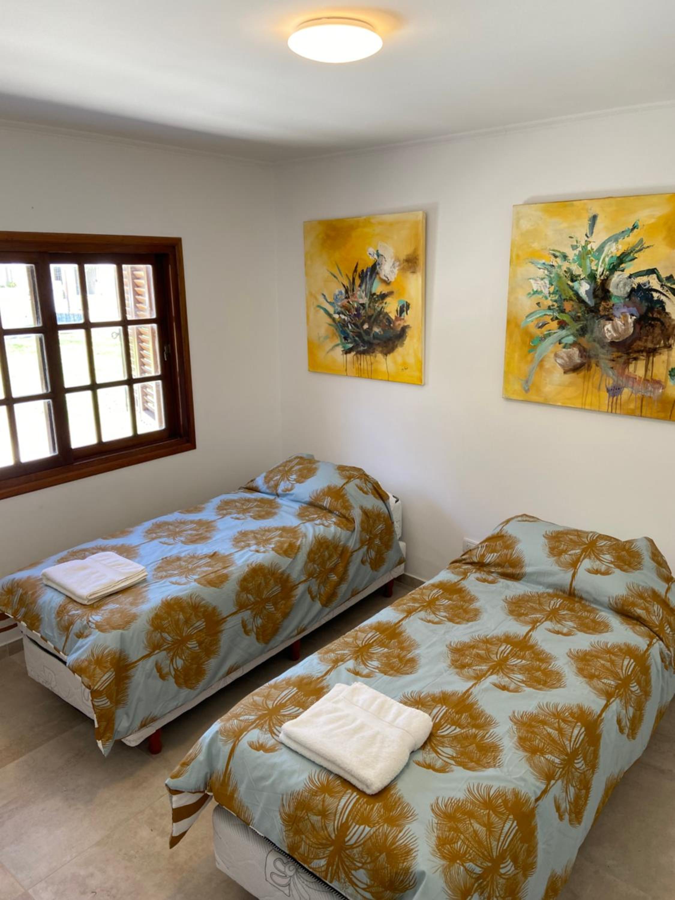 Casa Franklin, A media cuadra de la laguna!