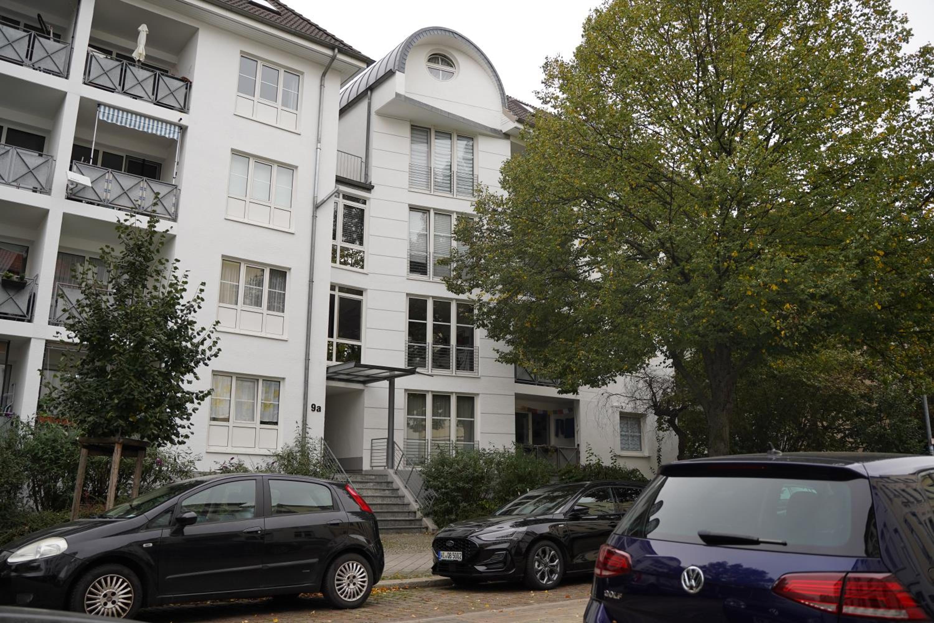 RAUM921 - Stilvolles Apartment - WLAN, Tiefgarage, Küche, Netflix