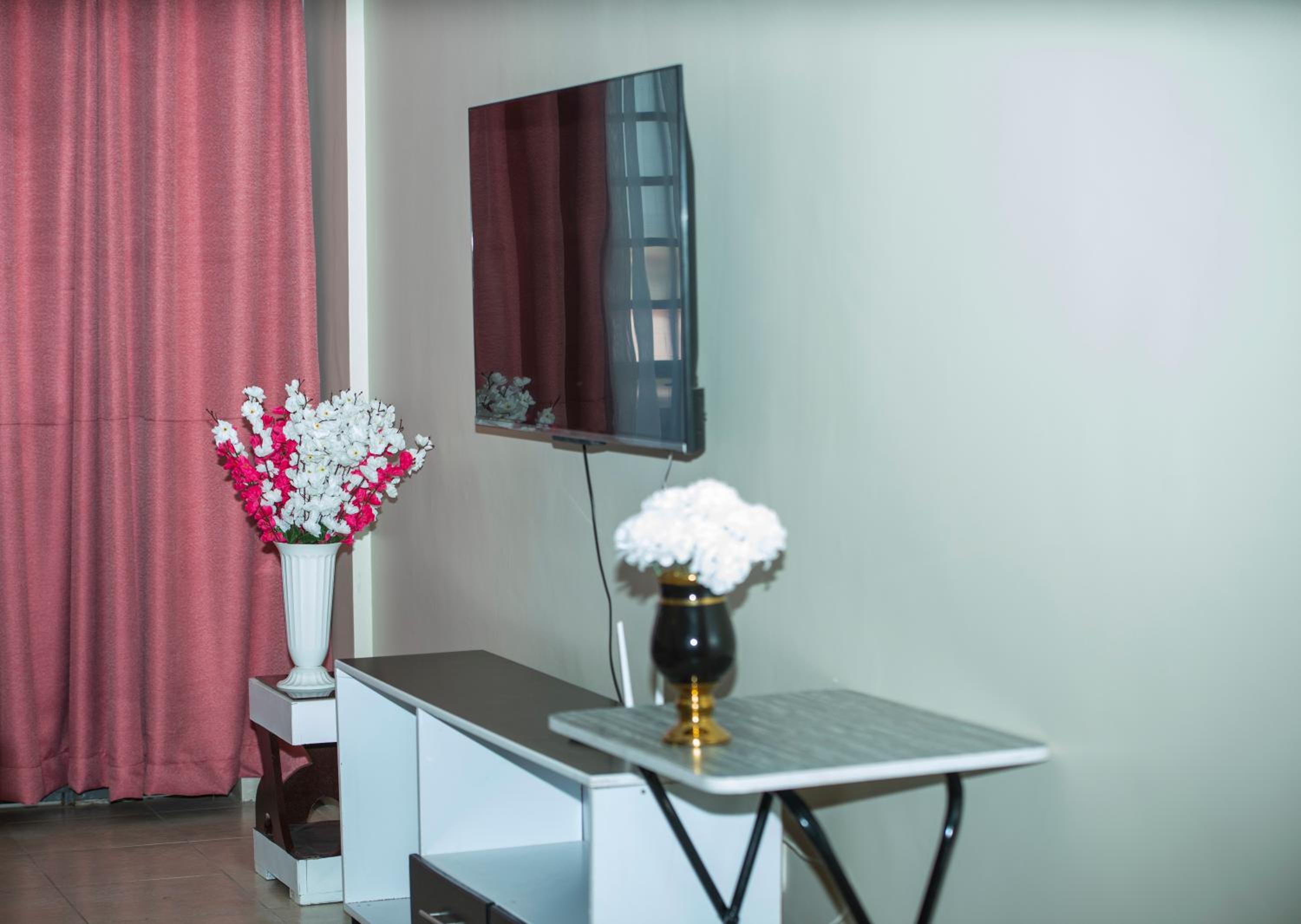 Thinkar Furnished Apartments