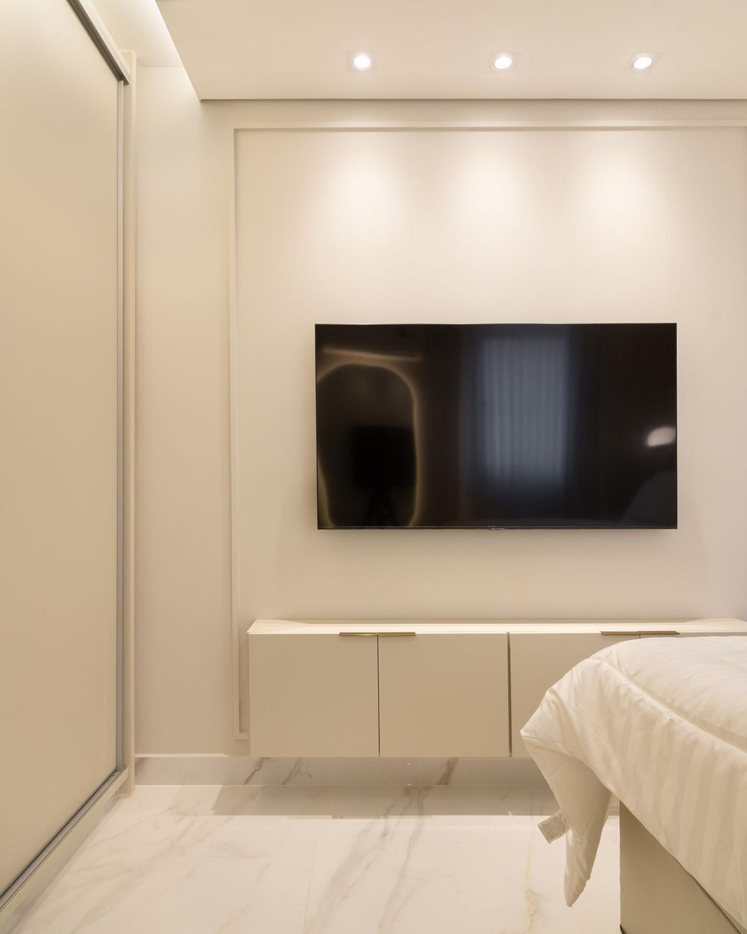 Edificio Casablanca, near T-63 Avenue, Shopping, Drugstore, Hospitals