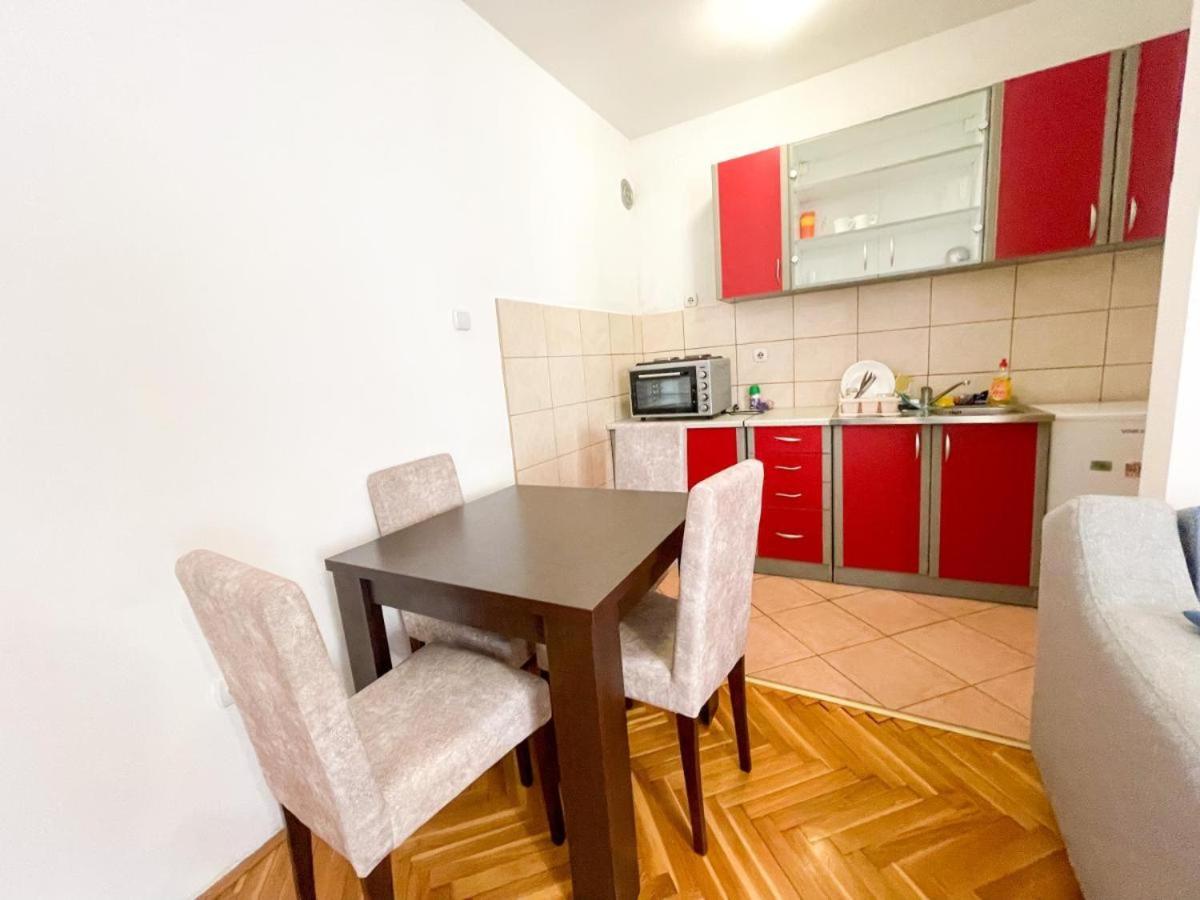 Apartment Blok 9 view 3