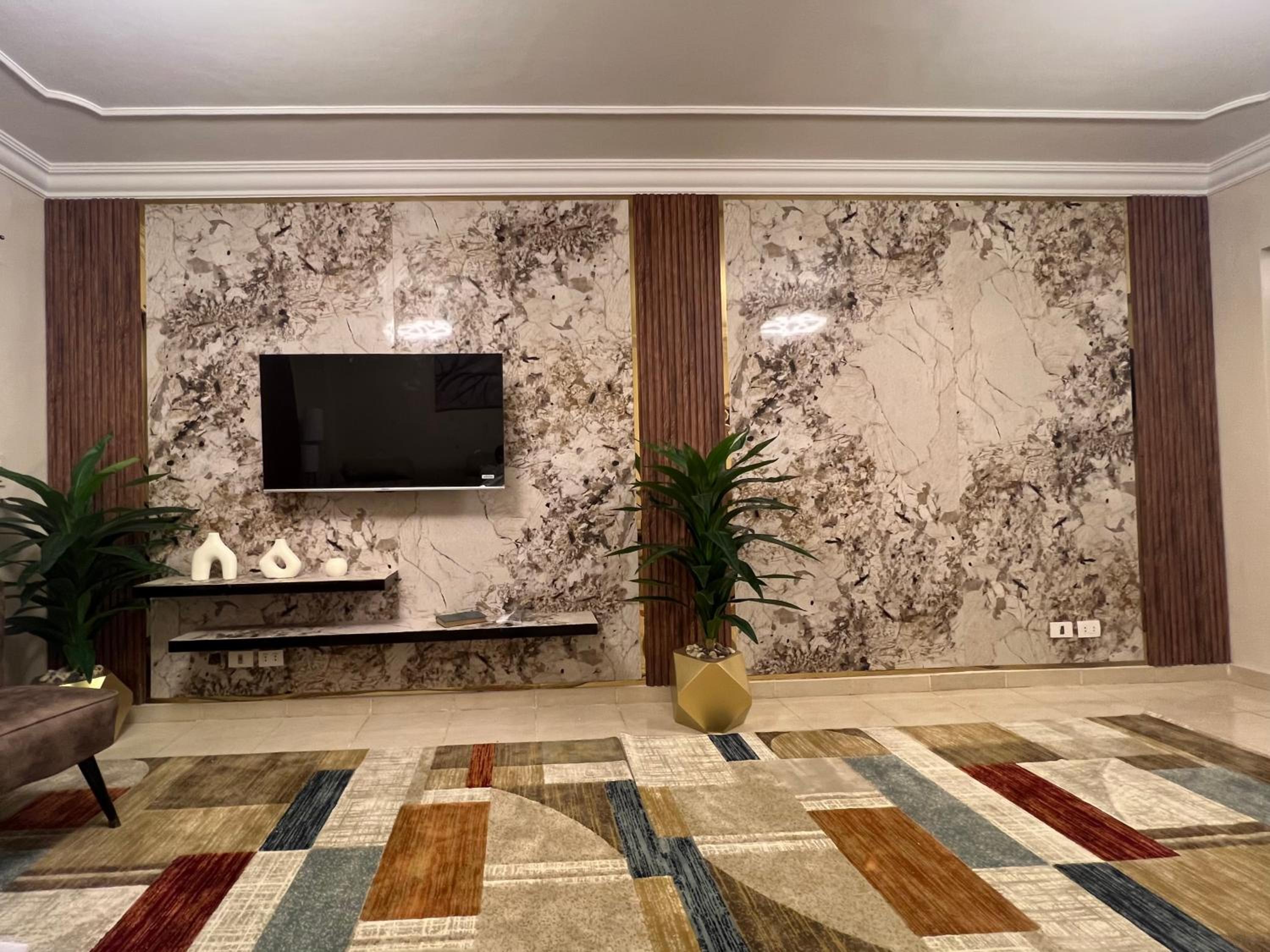 Luxurious VIP Apartment in Madinaty Furnished with High End Hotel Furniture
