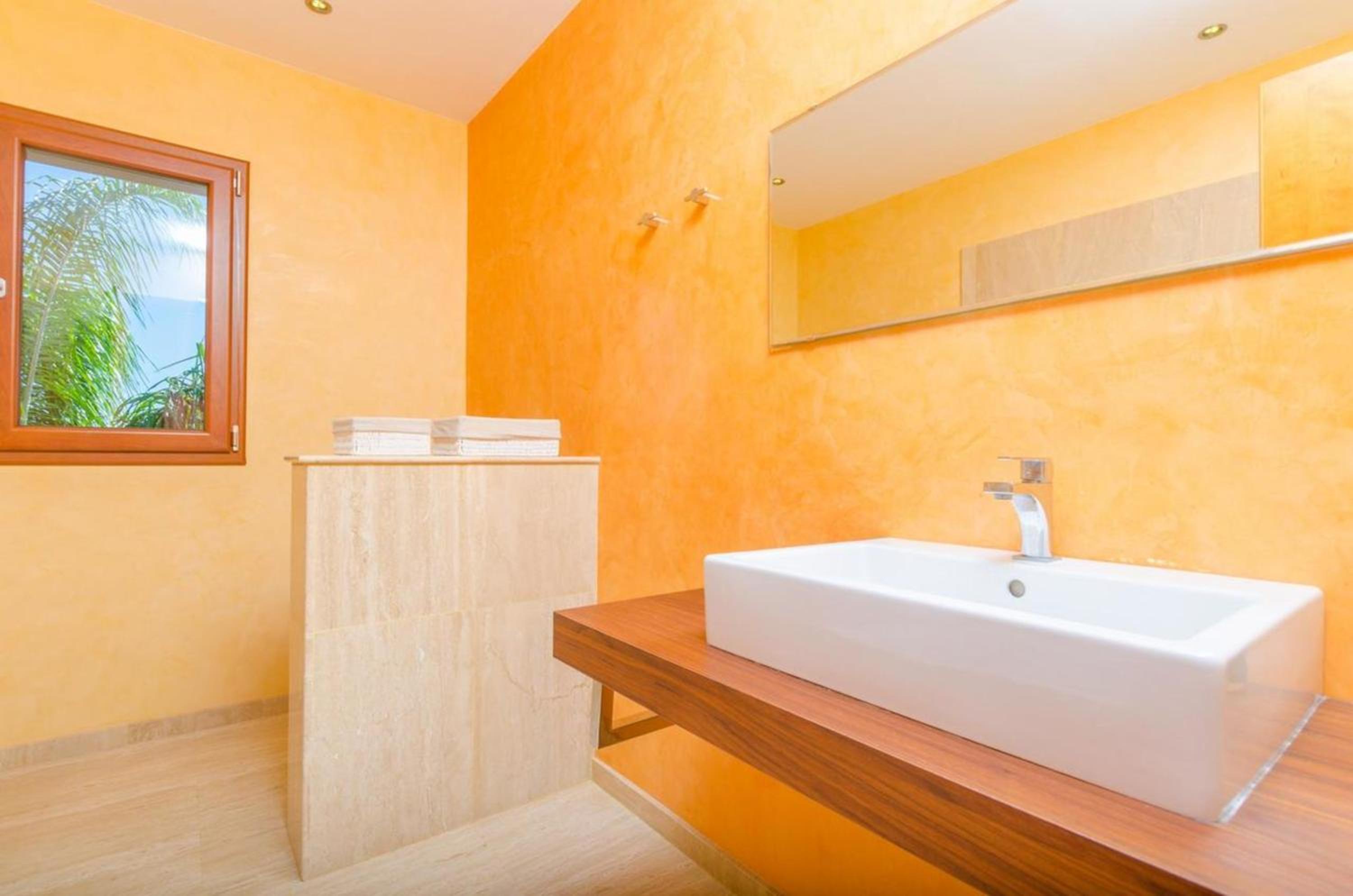 Charming Villa with Private Pool in Illes Balears