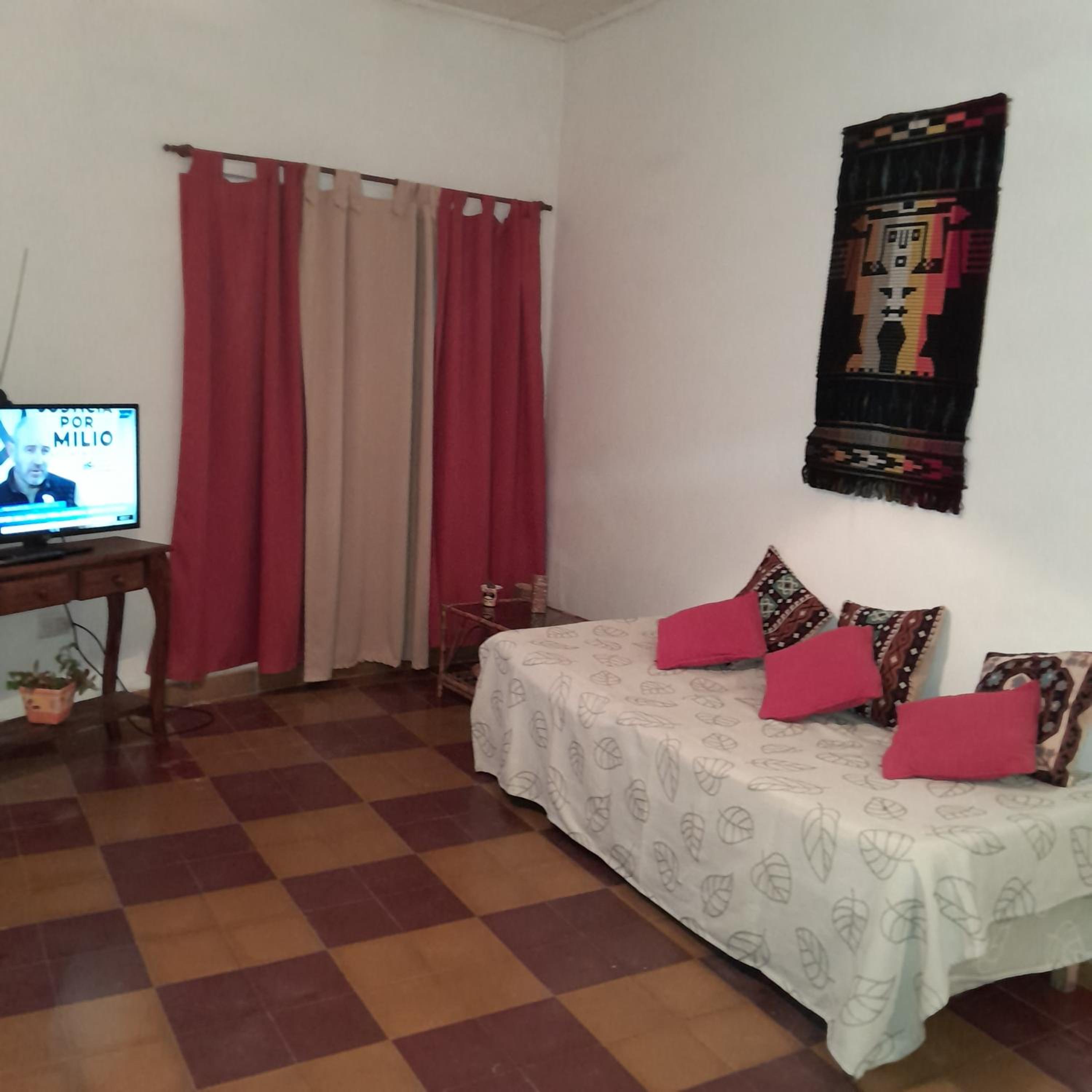Departamento con cochera a cuadras del centro