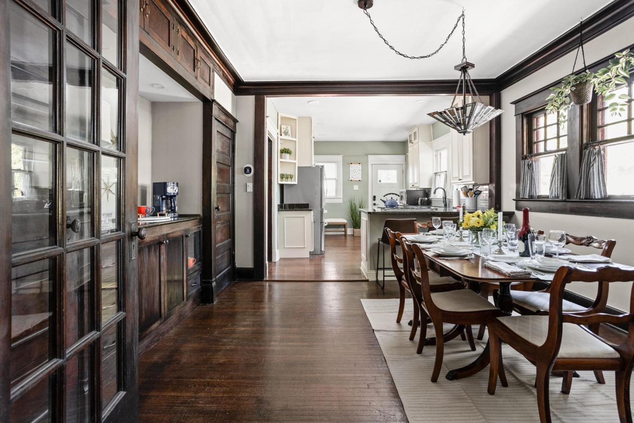 SoBro Bungalow Bliss (Walkable)