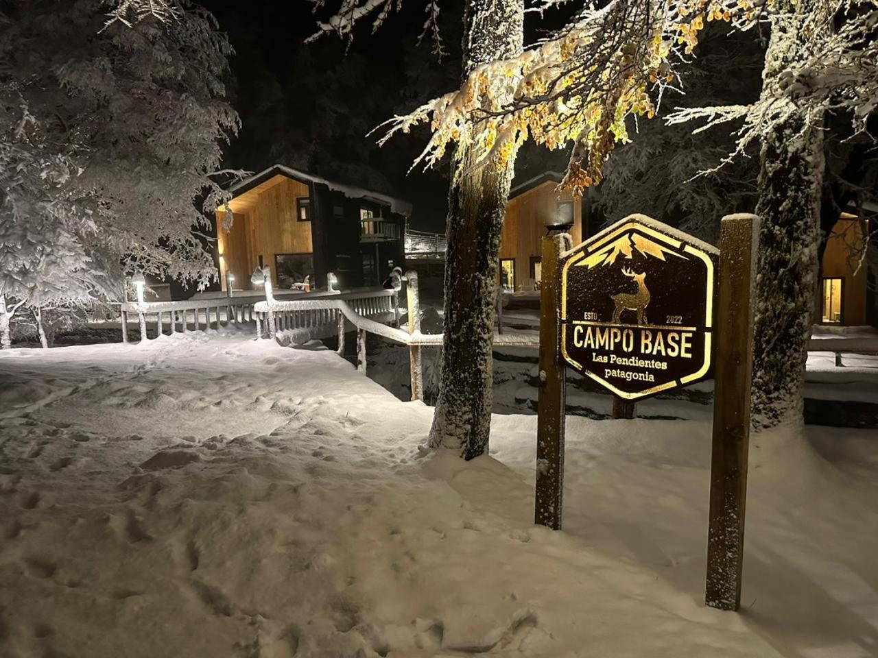Campo Base Village