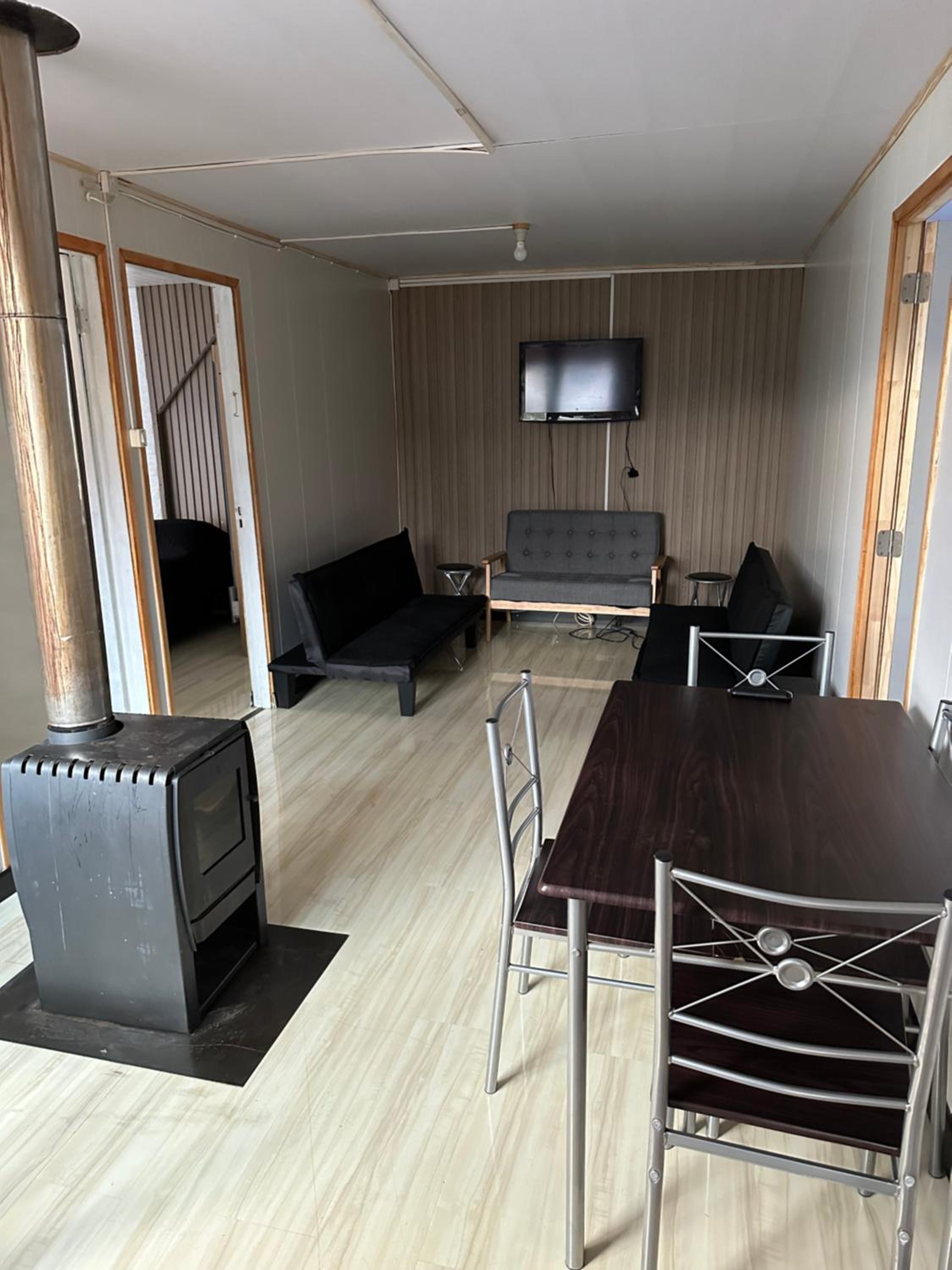 Apartamento segundo piso por día en isla teja