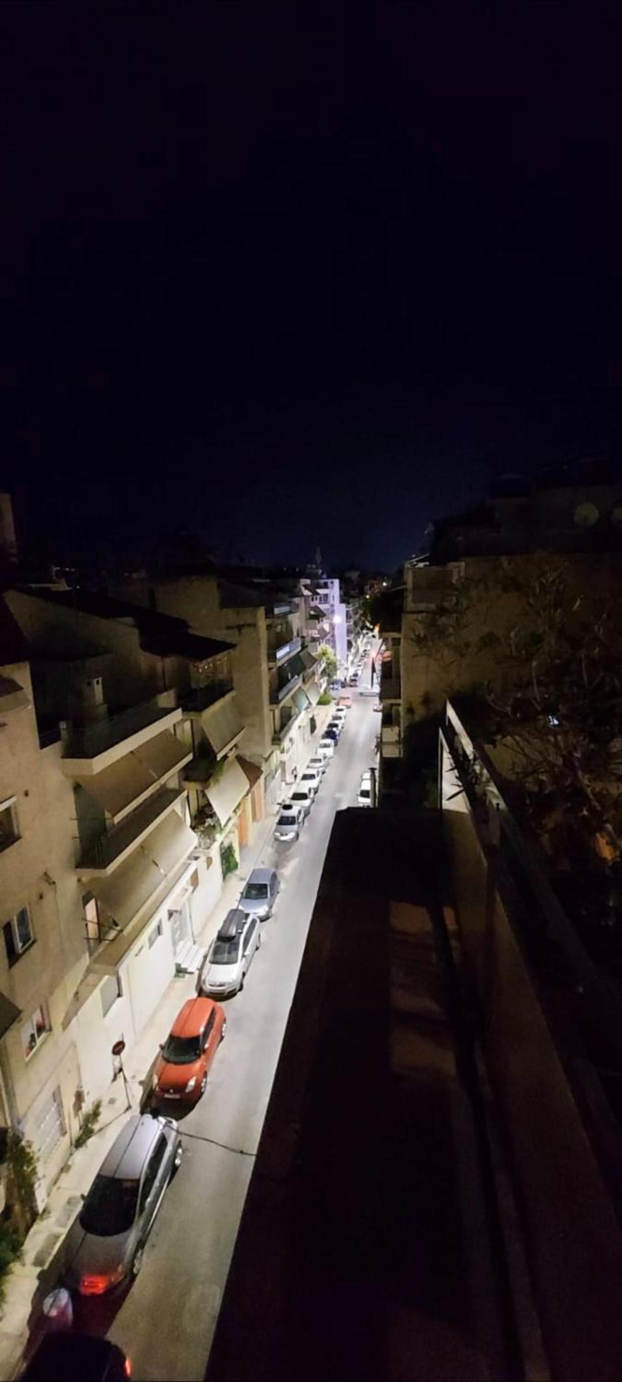 Large 1 bedroom Penthouse with Large Terrace