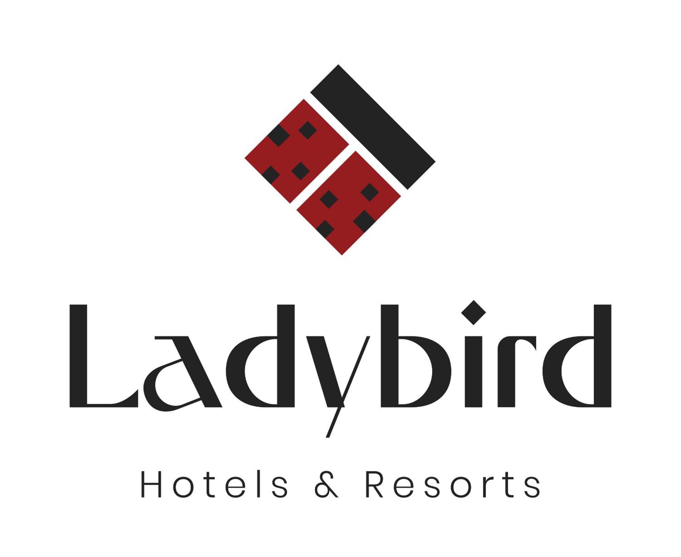 Ladybird - Veranda Beach House