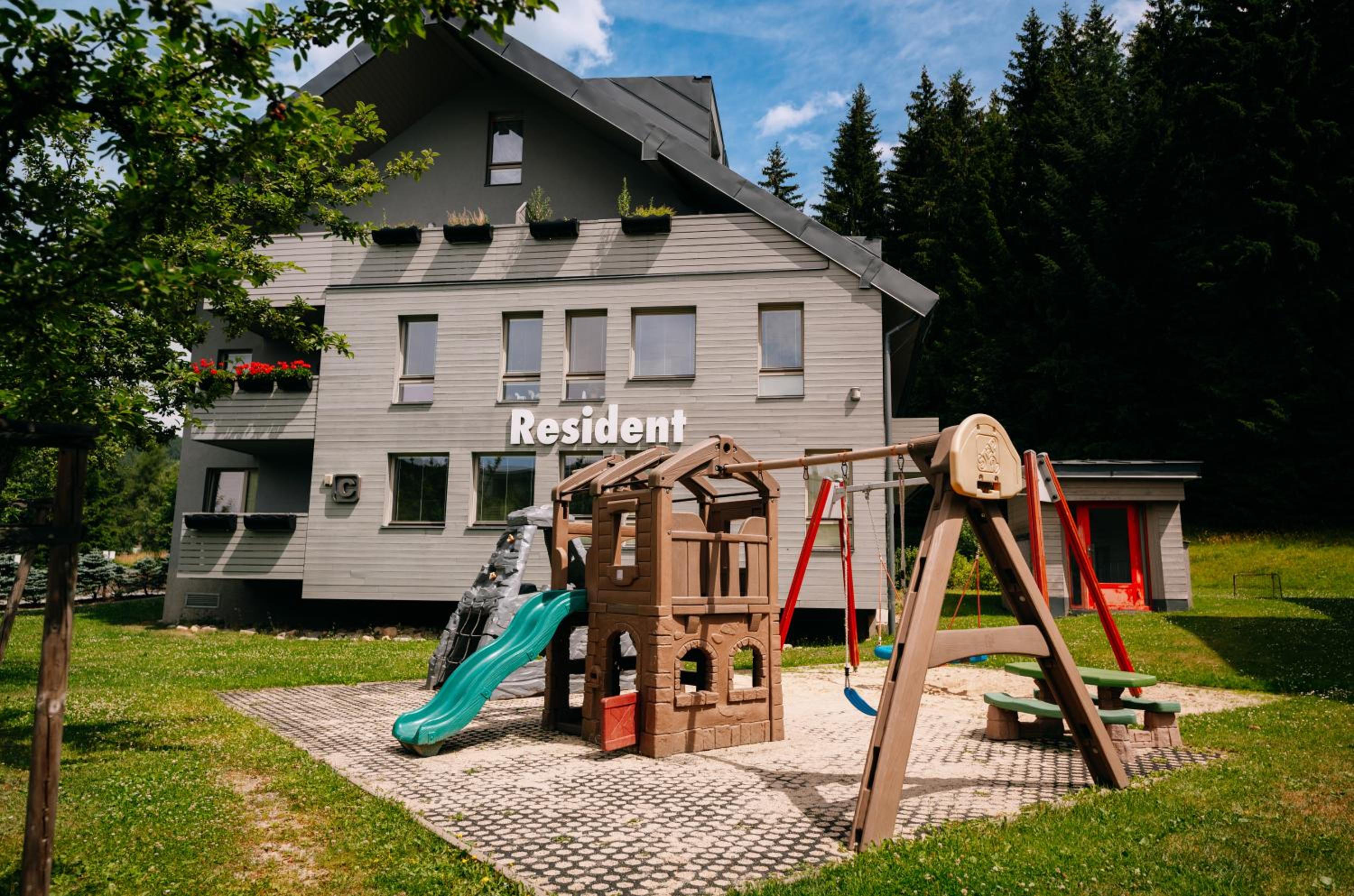 Spirit Harrachov Superior Wellness Apartment - FREE Wellness, Wifi, Parking