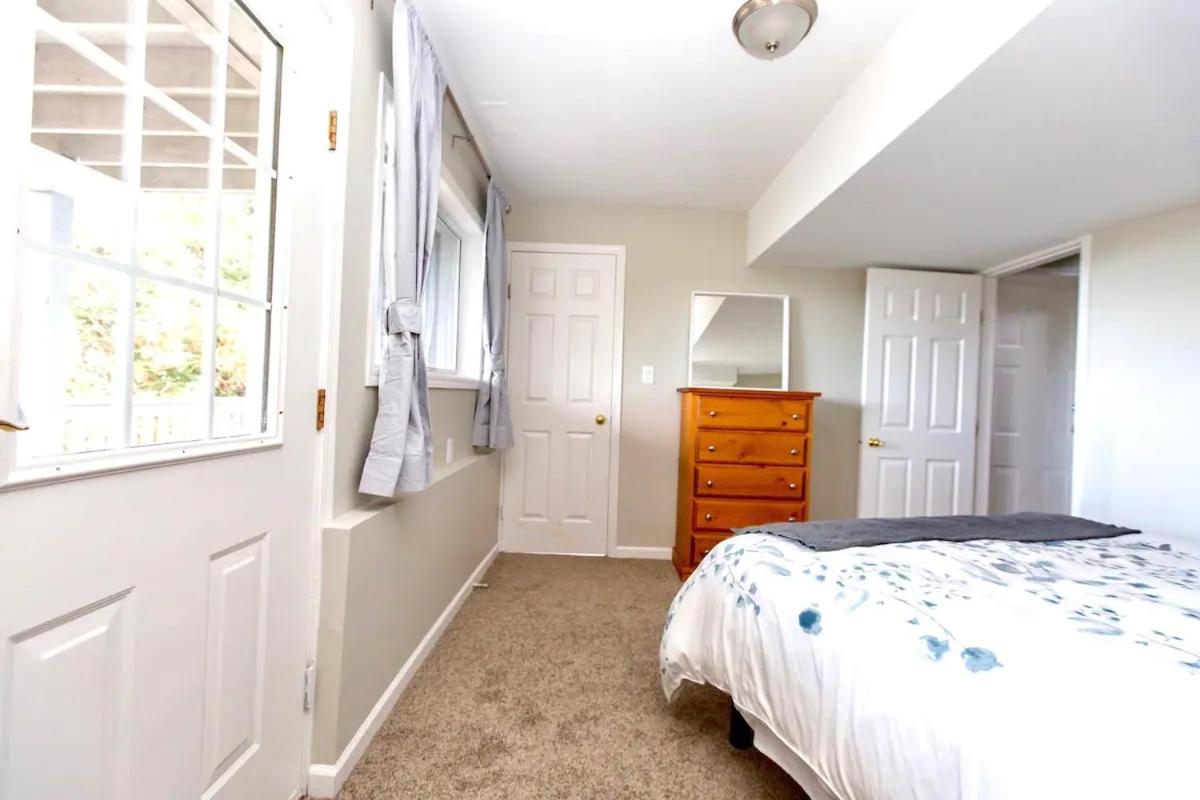 STUNNING HOME WITH AMAZING VIEWS NEAR THE CITY