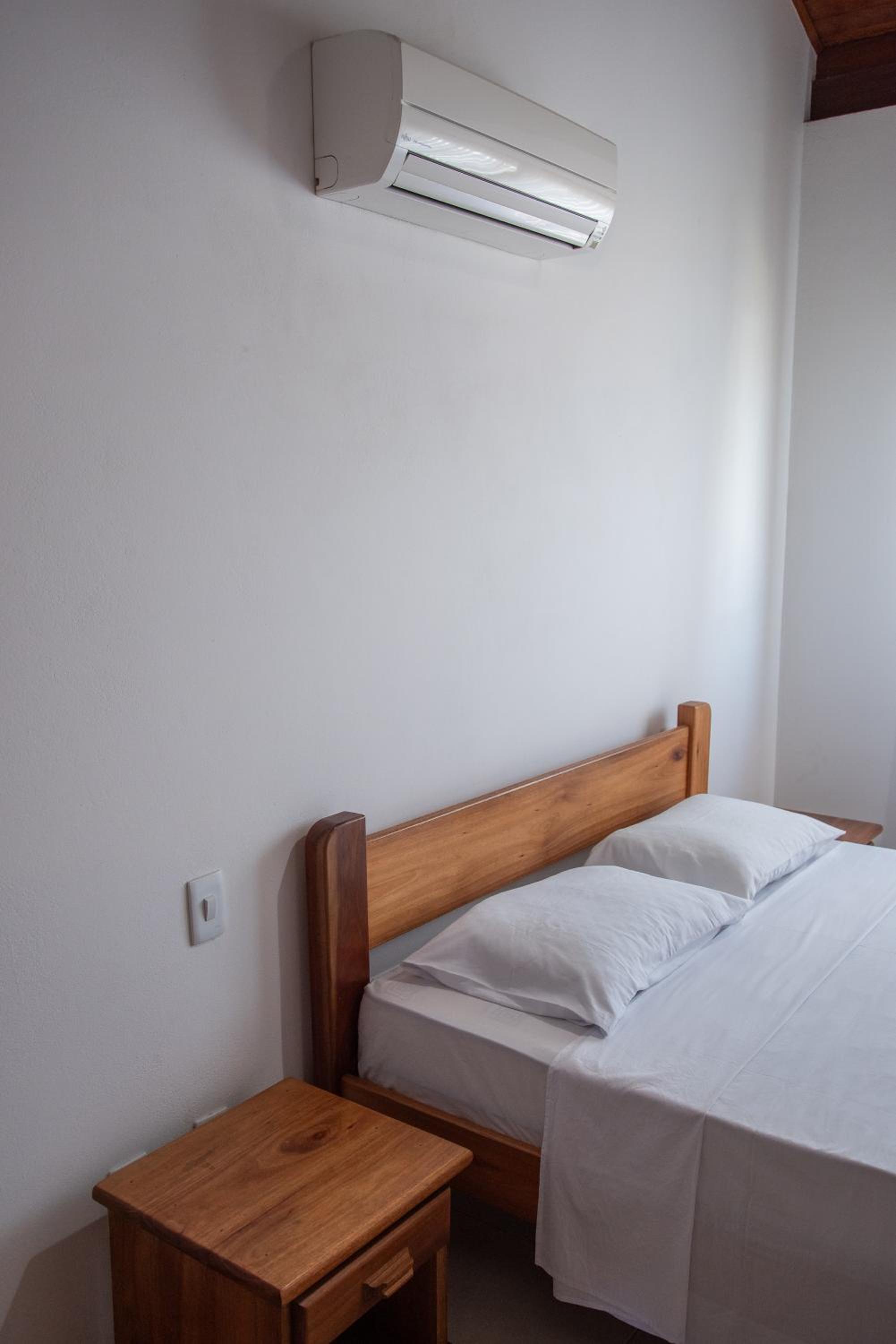 450m PRAIA de Taperapuan; Piscina; 2 quartos; WiFi 300 mbs; Churrasqueira; Estacionamento Gratuito 1 carro