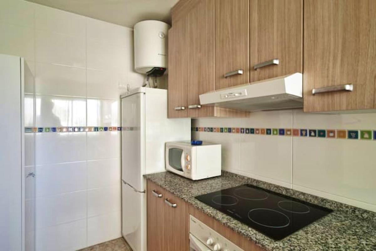 2 bedrooms appartement with shared pool at Platja de la Pineda photo 3