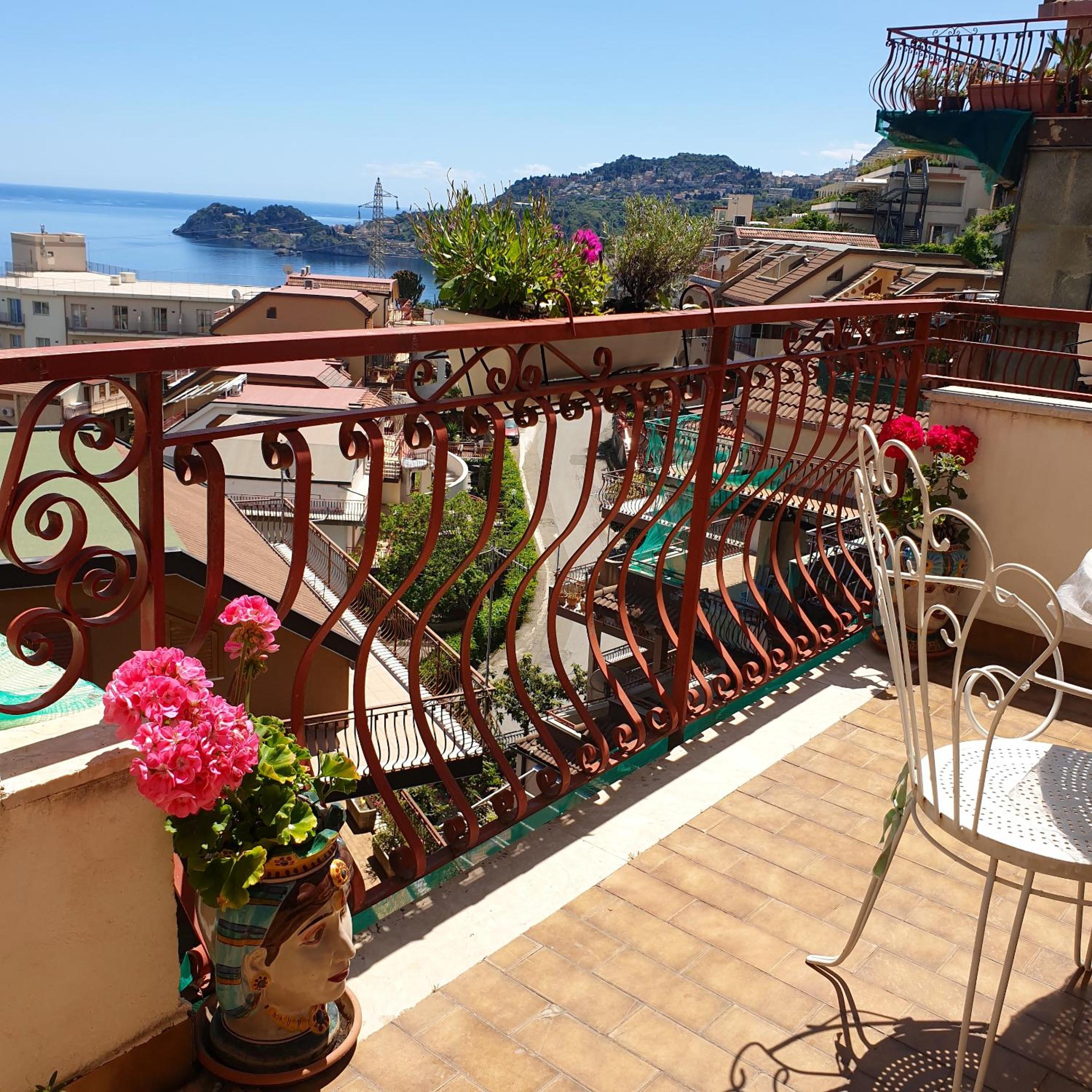 Charming seaside house in Letojanni with terrace view 3