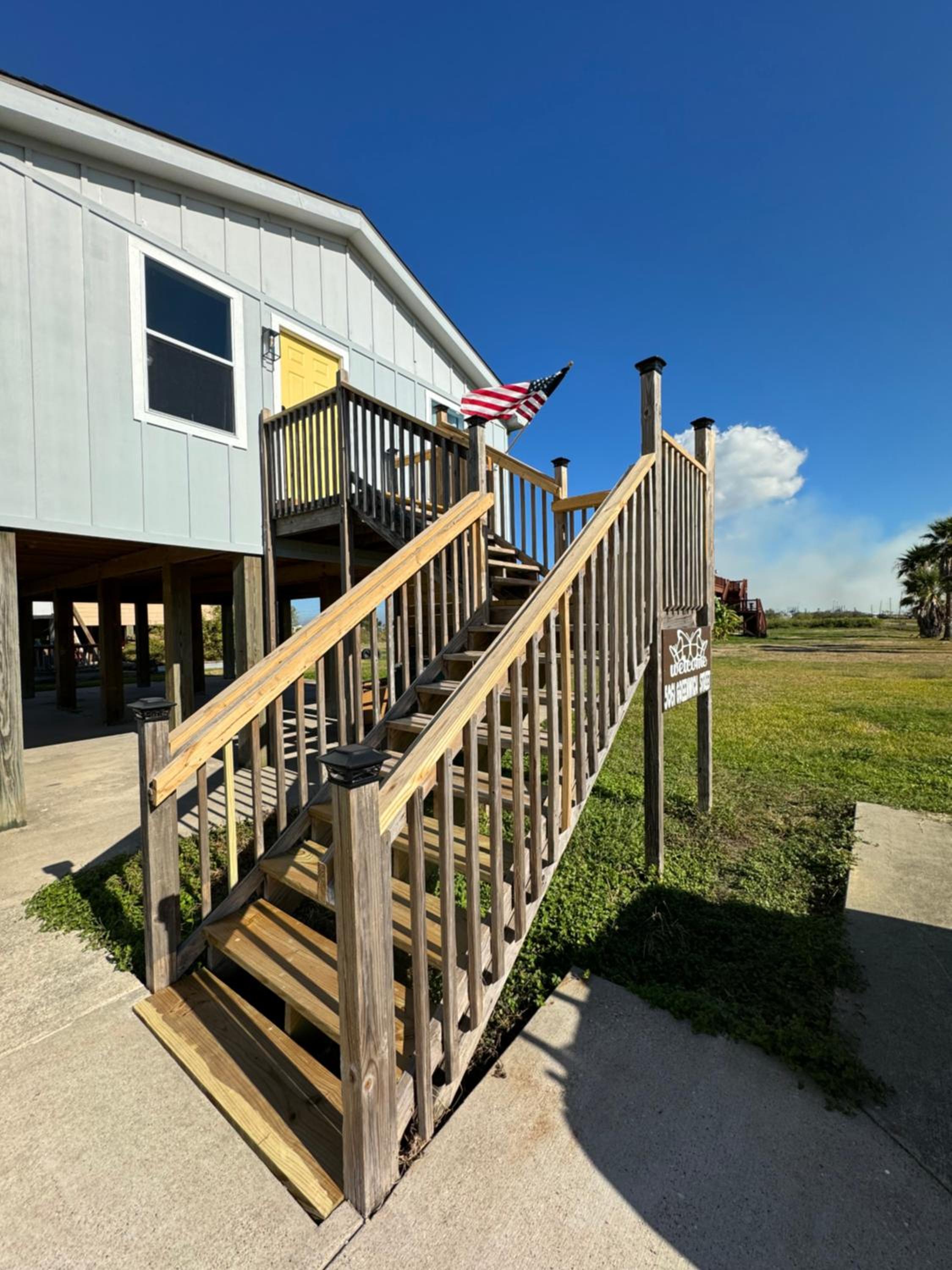 Relax & Unwind in a Serene Retreat Near the Beach view 2