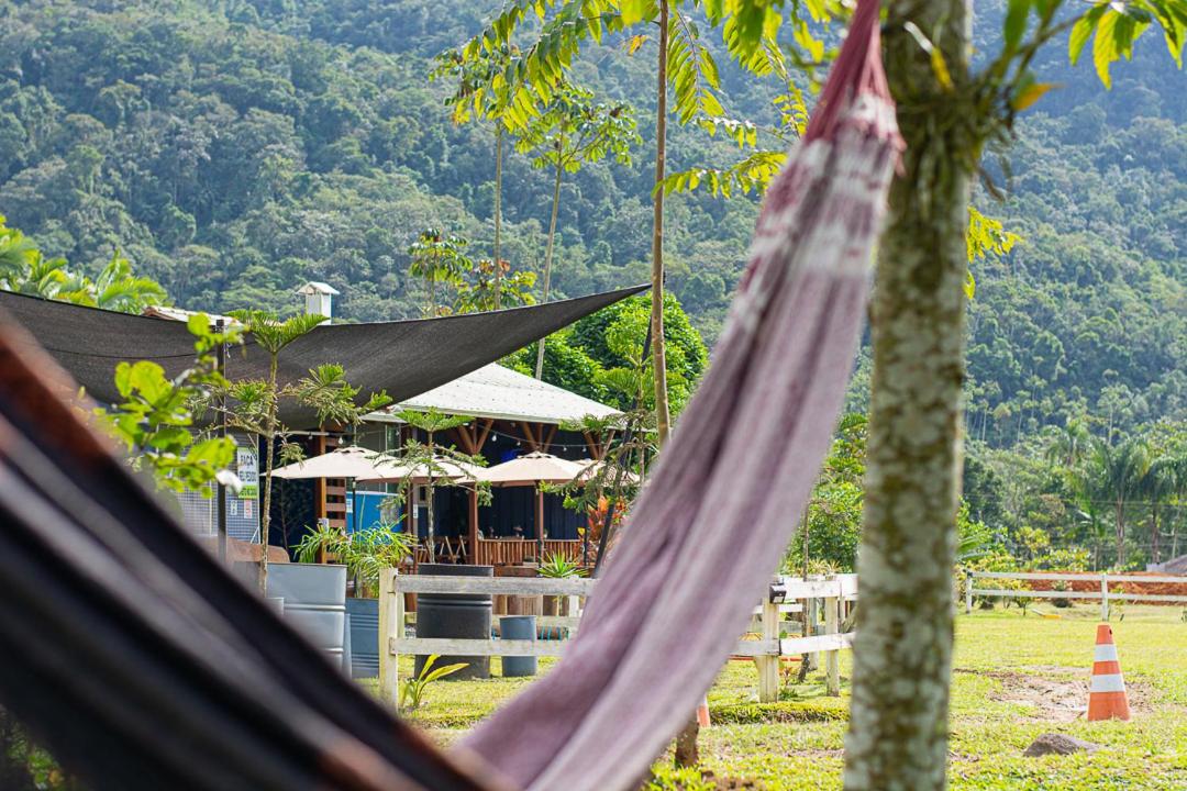 Glamping casal - mini chale mobiliado com colchão casal roupa de cama travesseiros - Rancho Perene estação rural