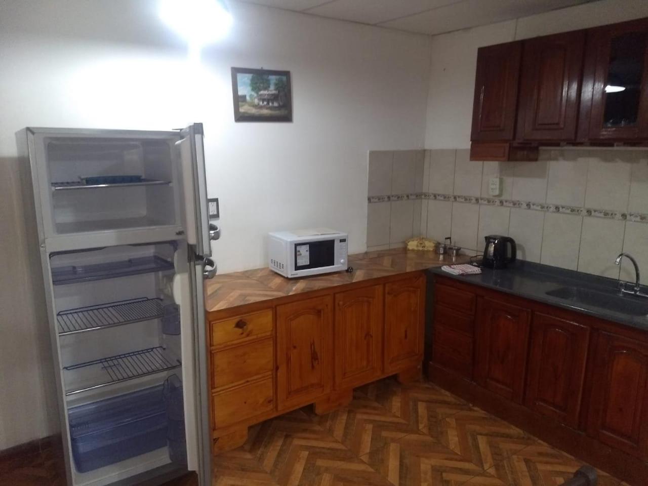 CASA LABERINTO DE BORGES EN SAN RAFAEL PARA 6 PERSONAS