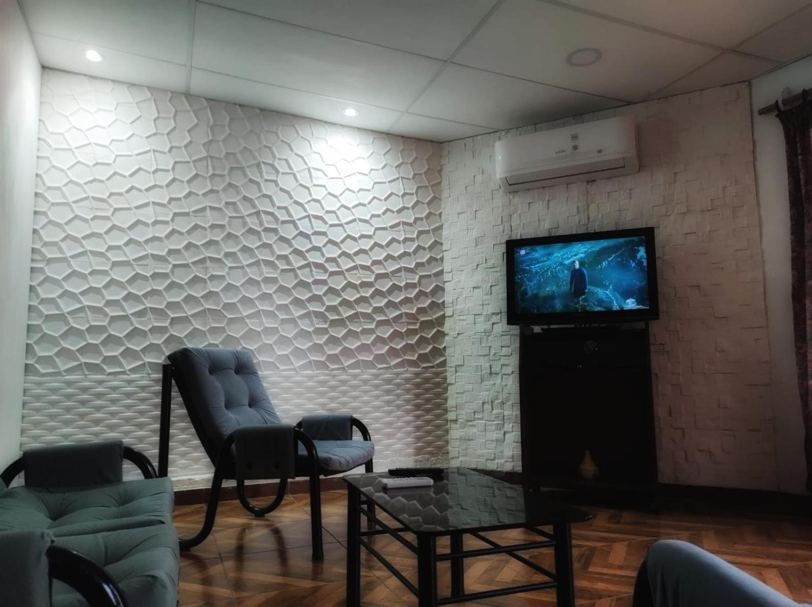 CASA LABERINTO DE BORGES EN SAN RAFAEL PARA 6 PERSONAS