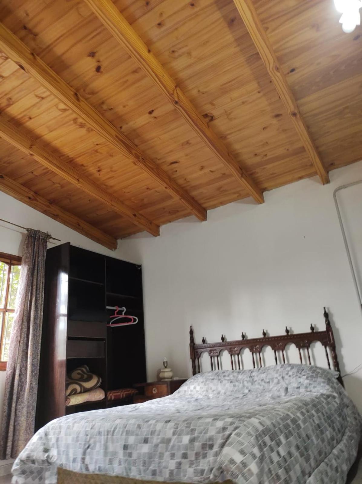 CASA LABERINTO DE BORGES EN SAN RAFAEL PARA 6 PERSONAS