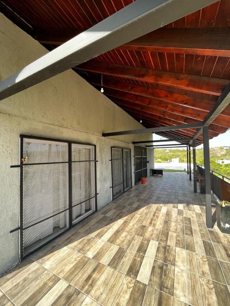 CASA CON PILETA EN ESTANCIA VIEJA