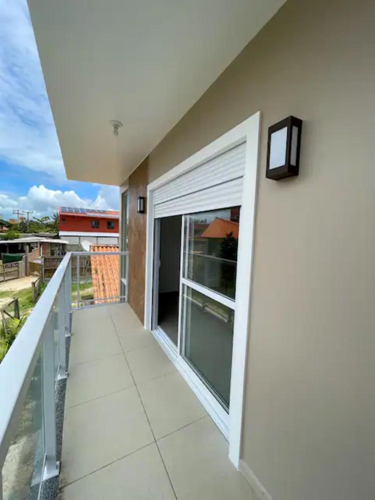 Casa na Praia da Ferrugem com 2 vagas