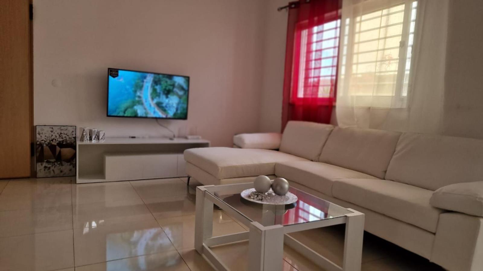 Casa de férias com 2 quartos ou aluguer diária
