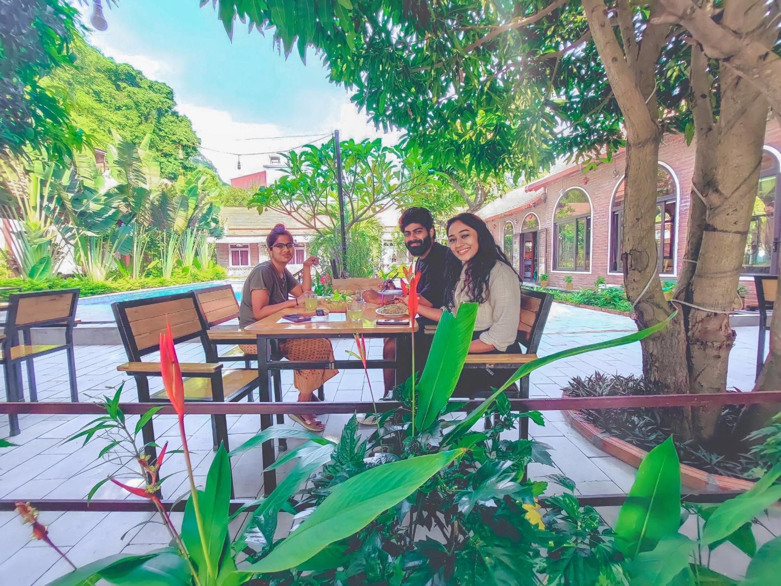 Ninh Binh Mountain Side Homestay & Cafe