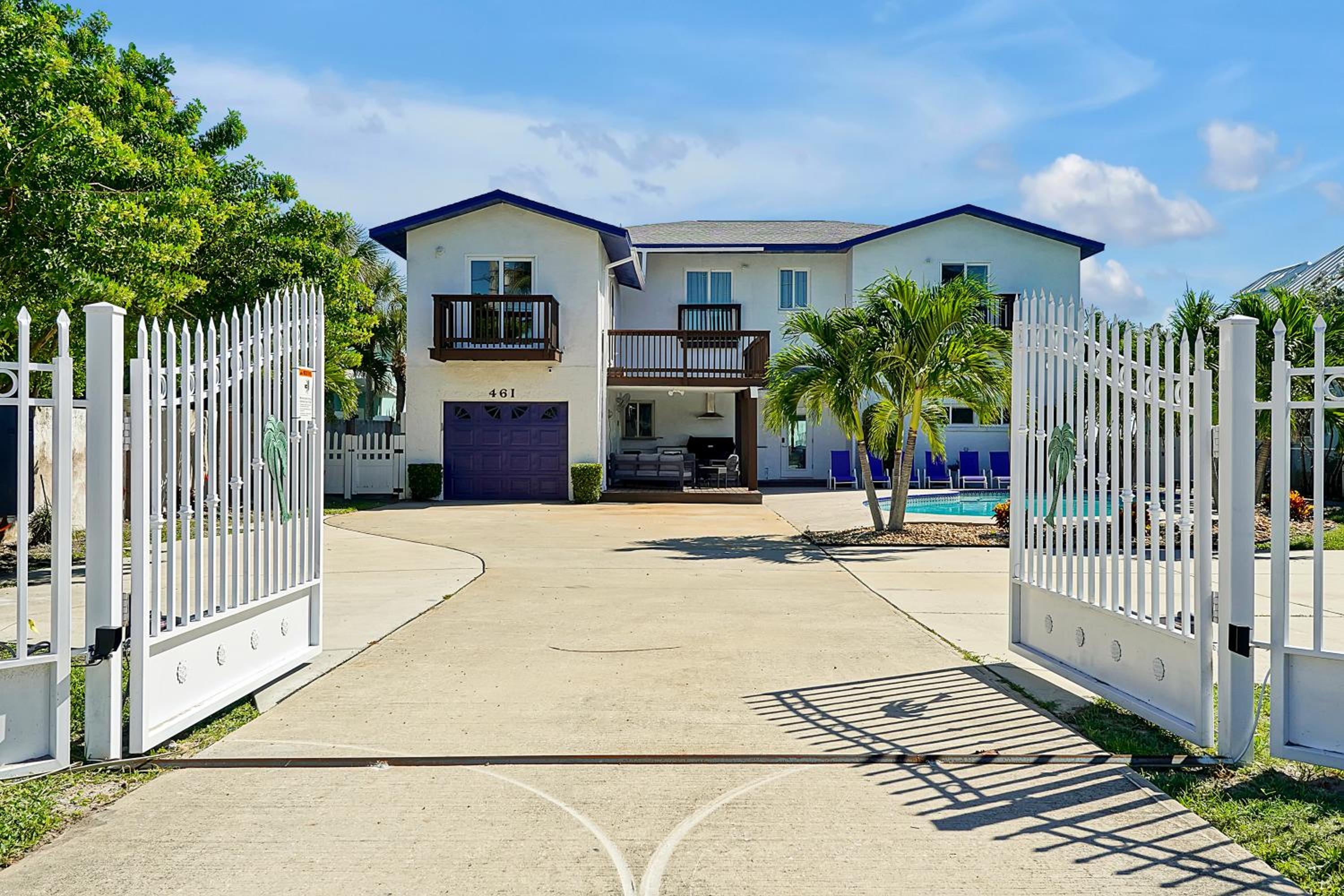Direct Beachfront Villa with Private Mini-Golf, Fire & SpaceX Launch Views view 4