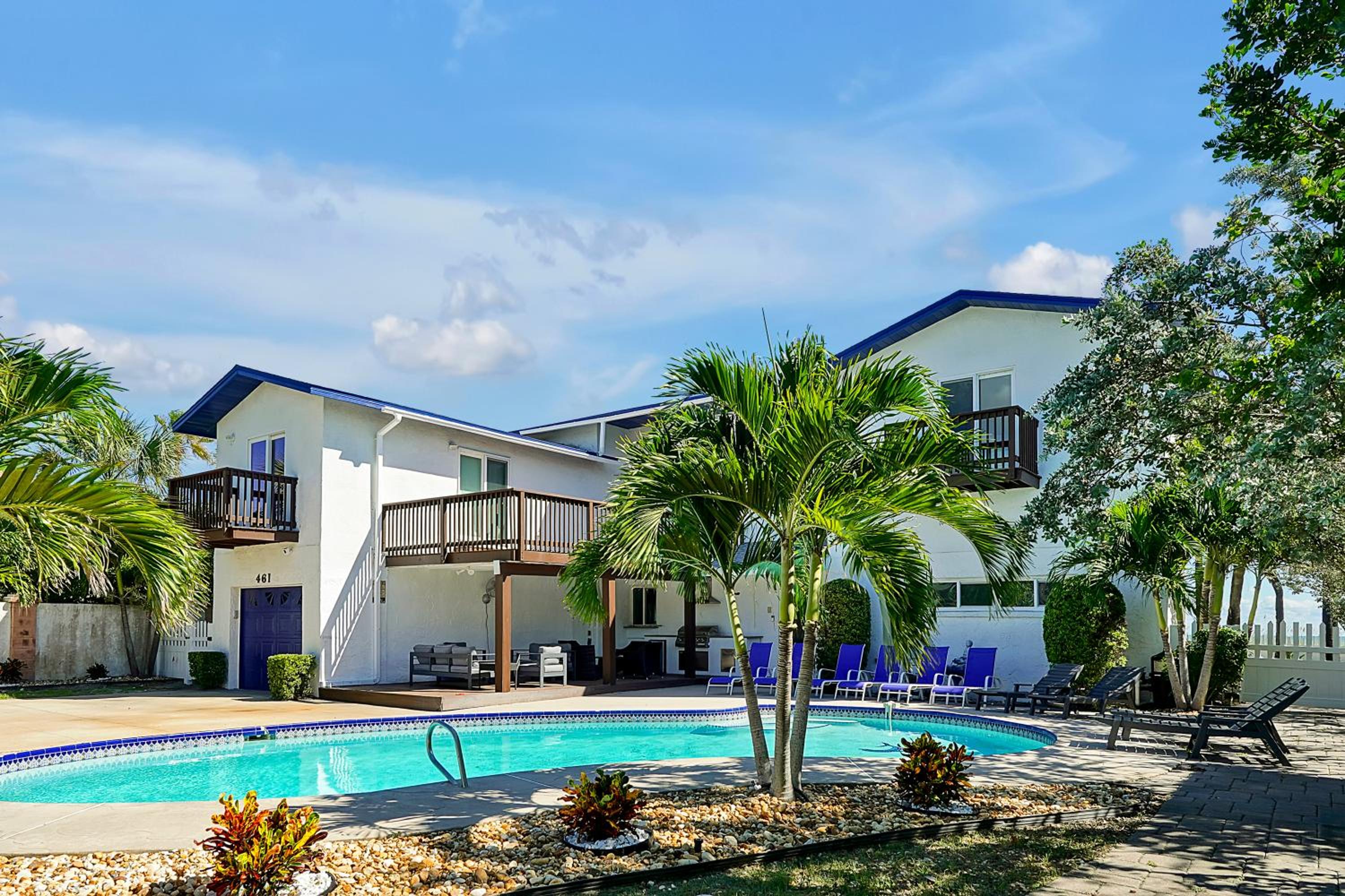 Direct Beachfront Villa with Private Mini-Golf, Fire & SpaceX Launch Views view 5