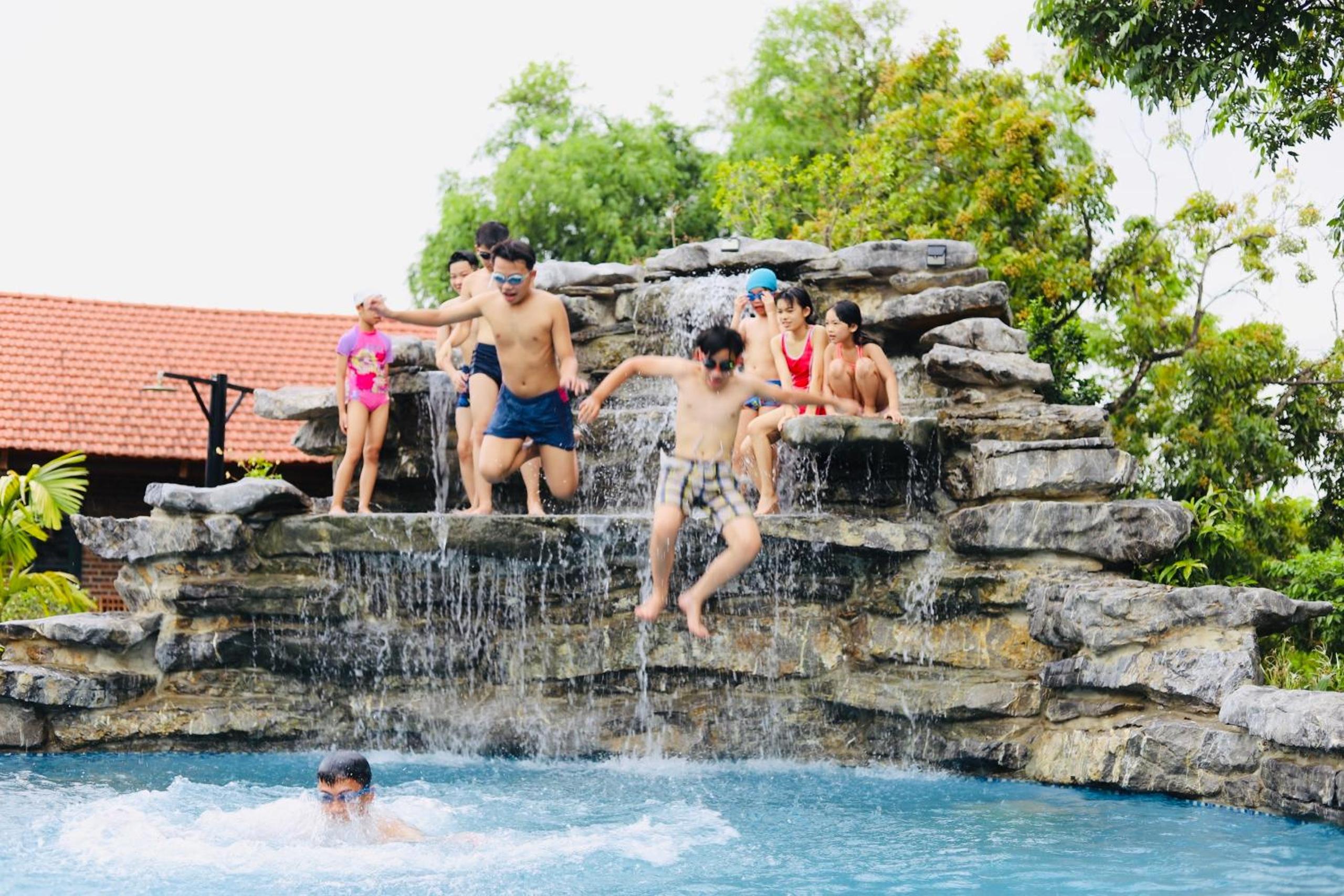 Đinh Gia Home Villa & Resort