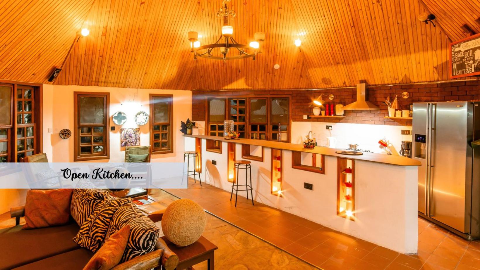 Safariland Home stay