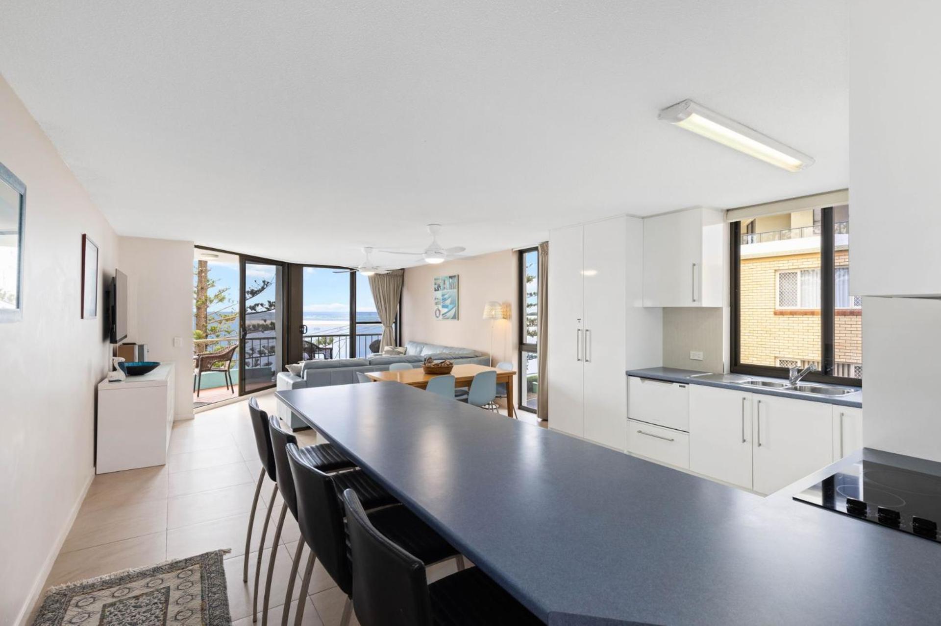 Caloundra Vacations - Eastbourne U6 80 Esplanade Golden Beach - Property Image 5