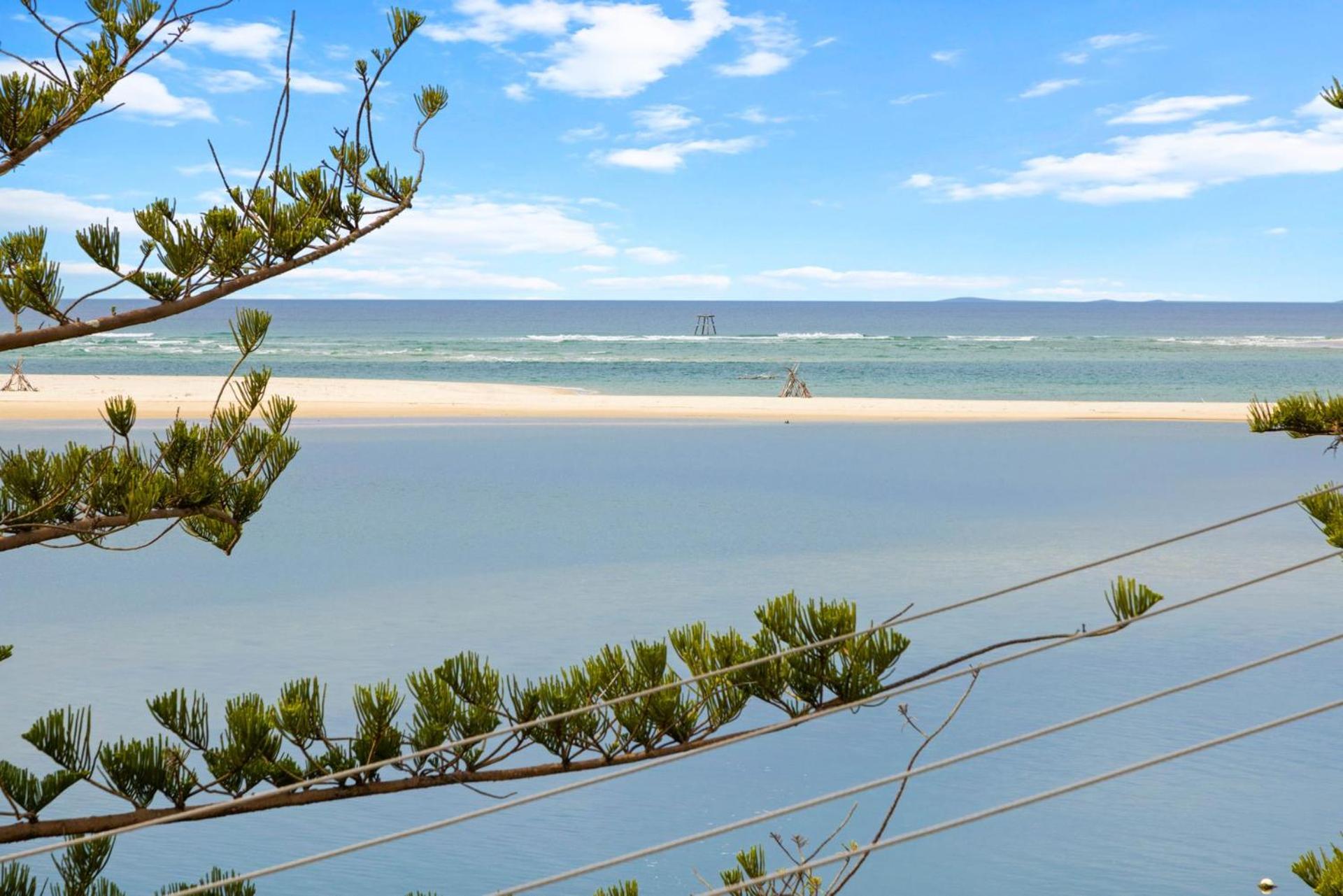 Caloundra Vacations - Eastbourne U6 80 Esplanade Golden Beach - Property Image 13