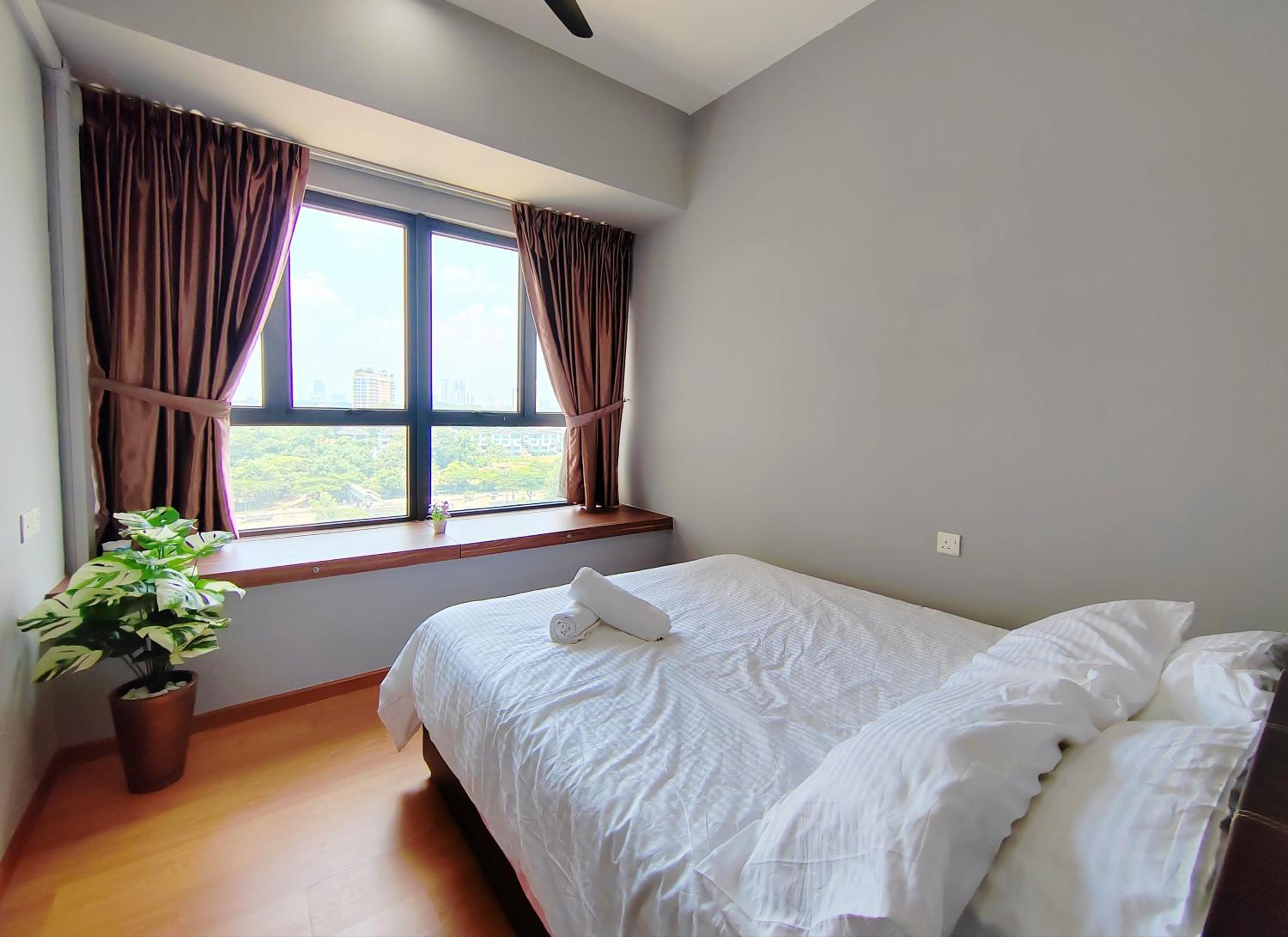 JOHOR BAHRU DANGABAY CIQ CITYSQUARE 2Bd 6PAX