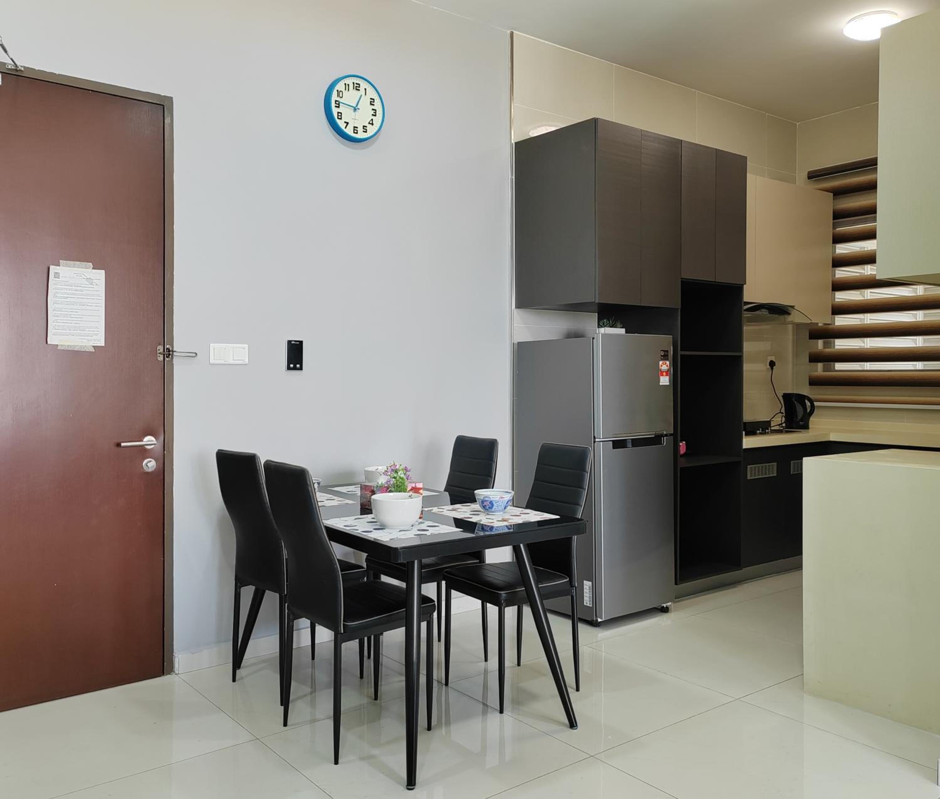 JOHOR BAHRU DANGABAY CIQ CITYSQUARE 2Bd 6PAX