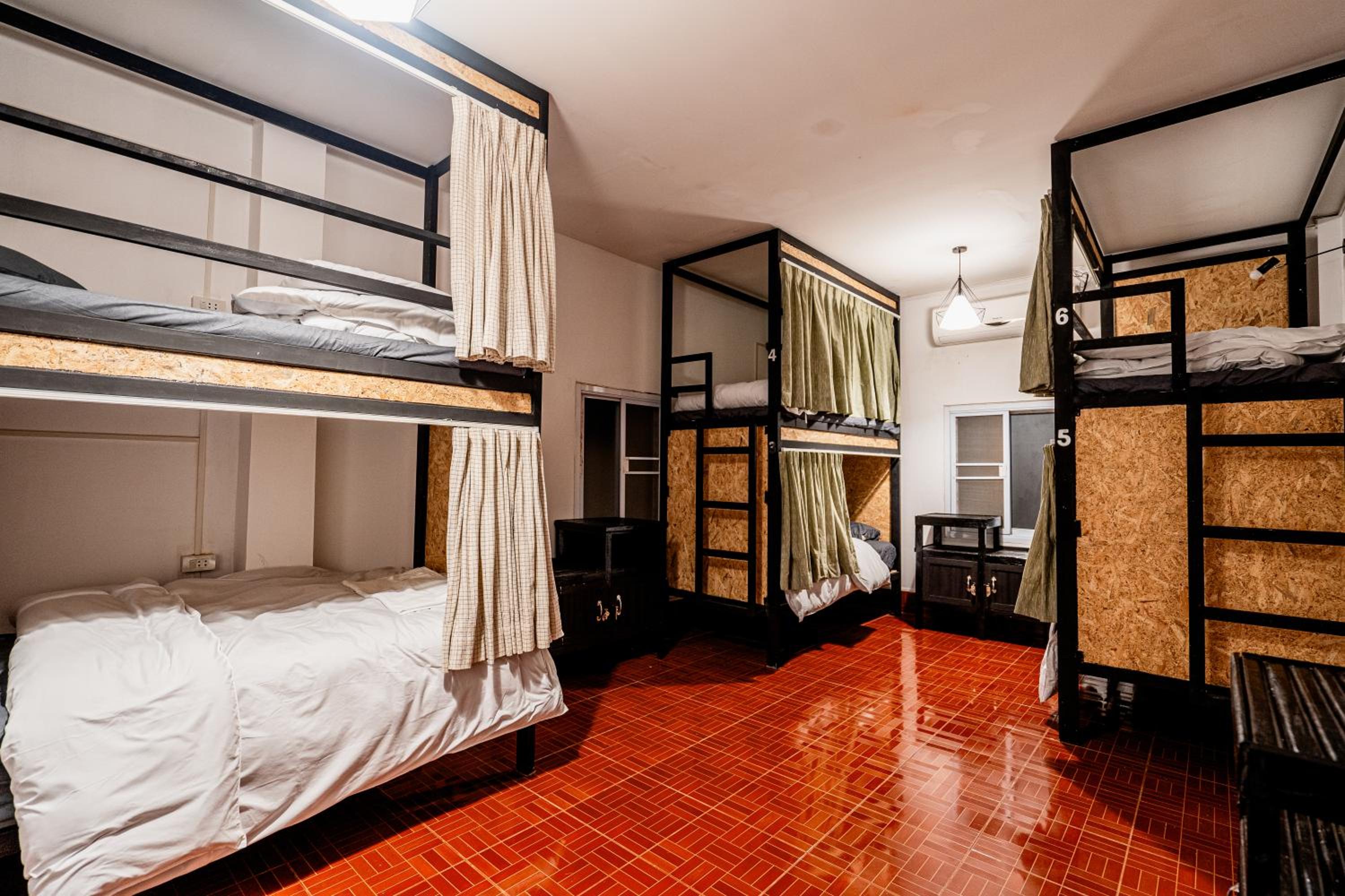 ANOU HOSTEL view 4