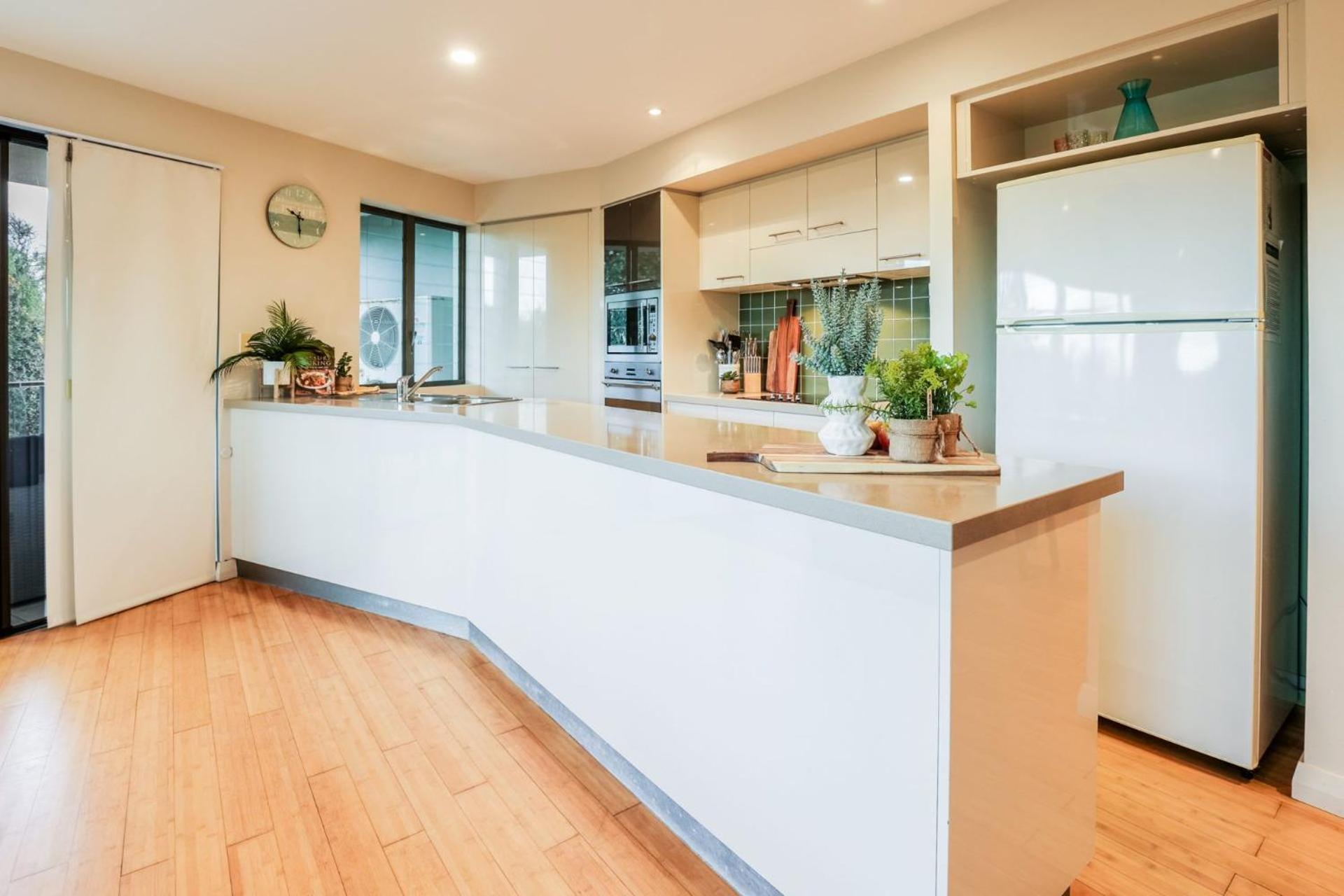 Loka 7 beachfront apartment