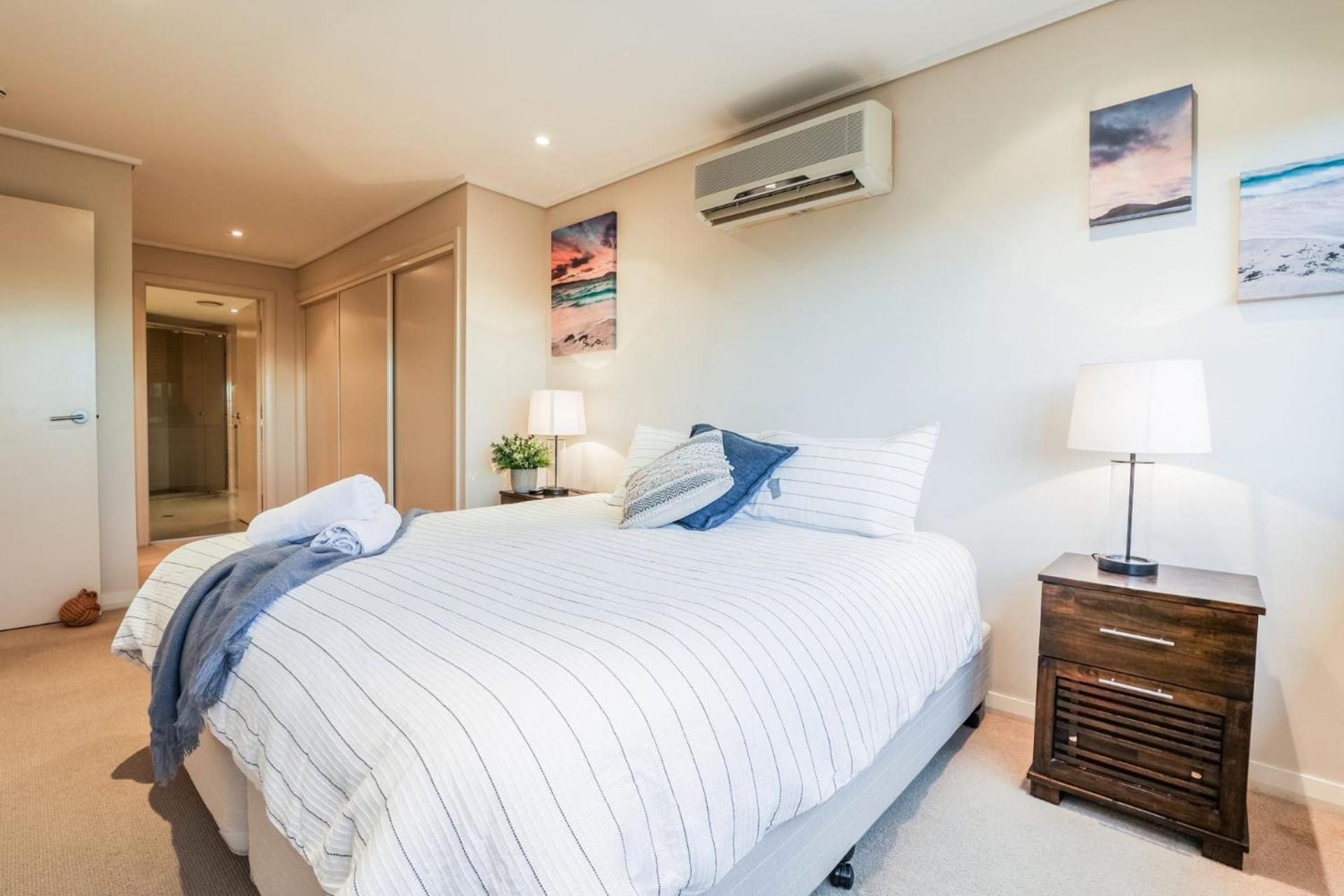 Loka 7 beachfront apartment