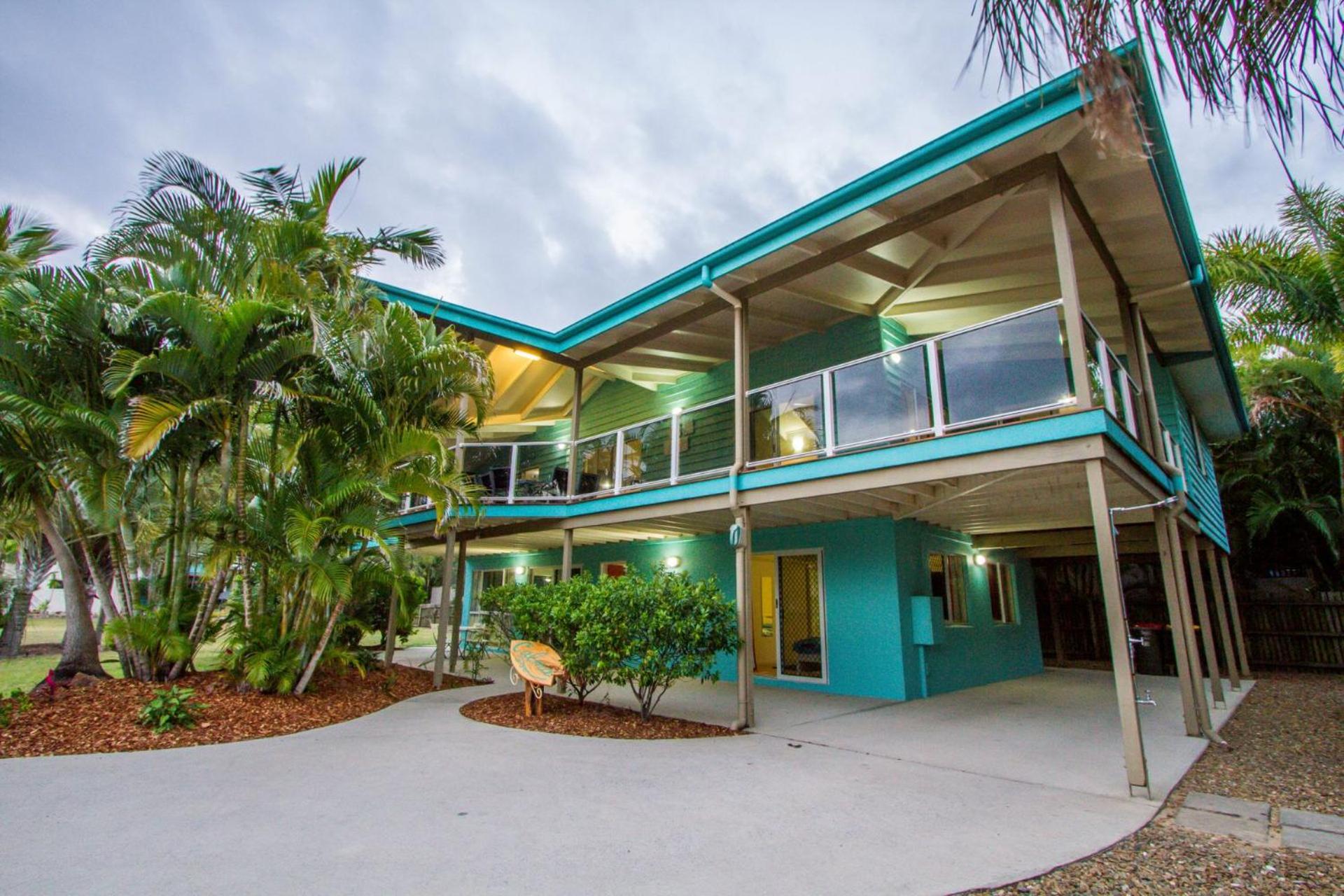 Calma- Beach House Estate