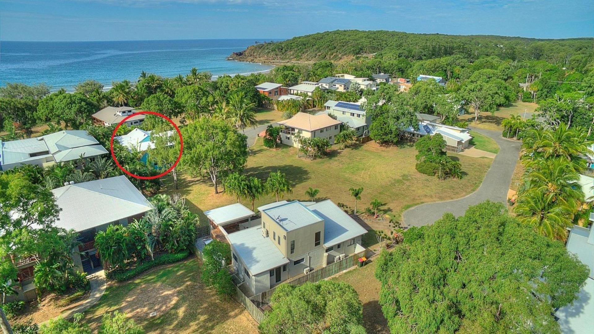 Calma- Beach House Estate