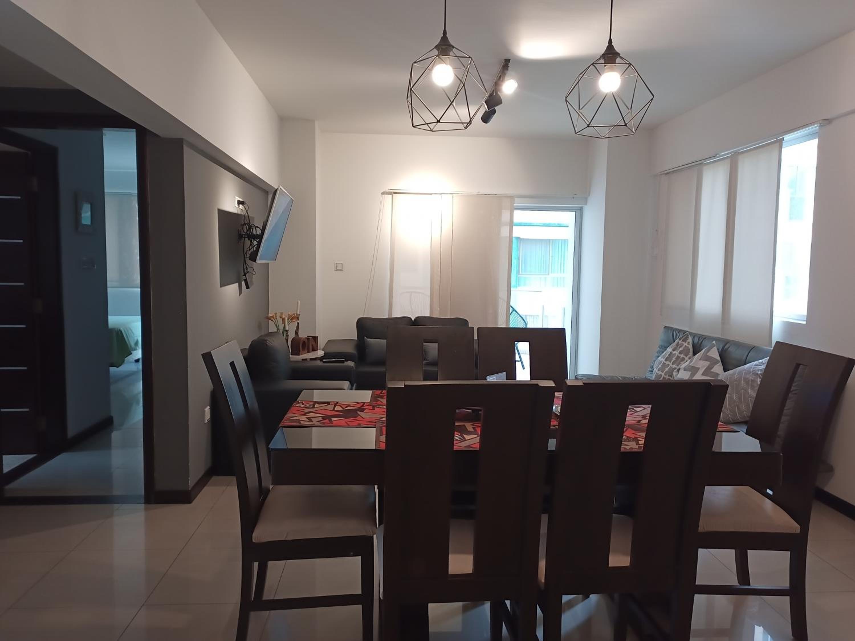 Luxury Apartment -3 bedrooms