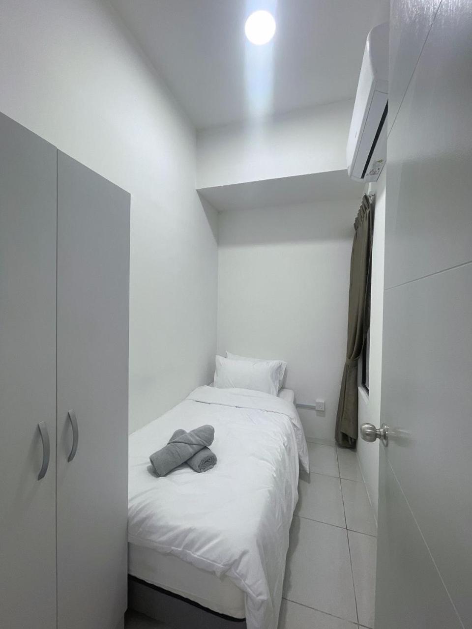 Comfy WIFI place @Manjalara 5Min to Desa Park City