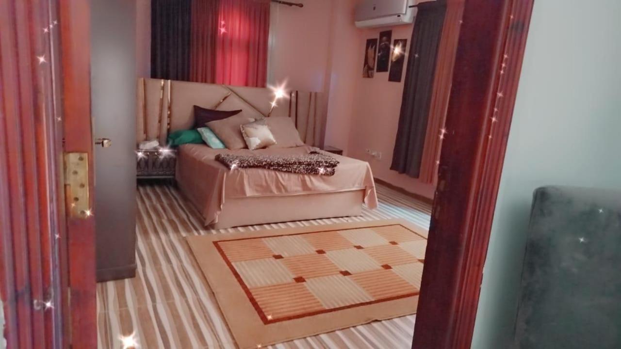 Luxury hotel apartment