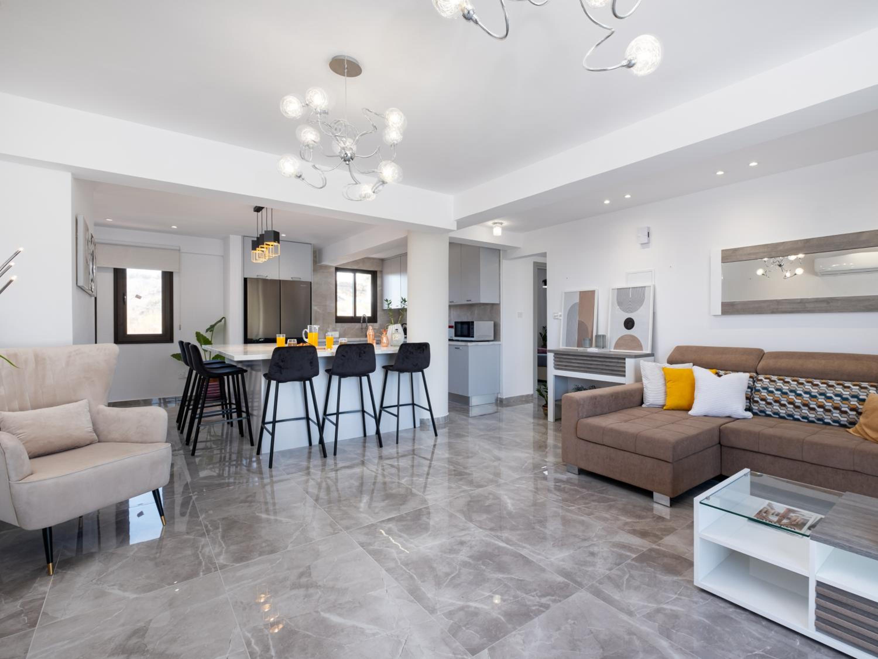 Marble Heights, 2bed Luxury Apt