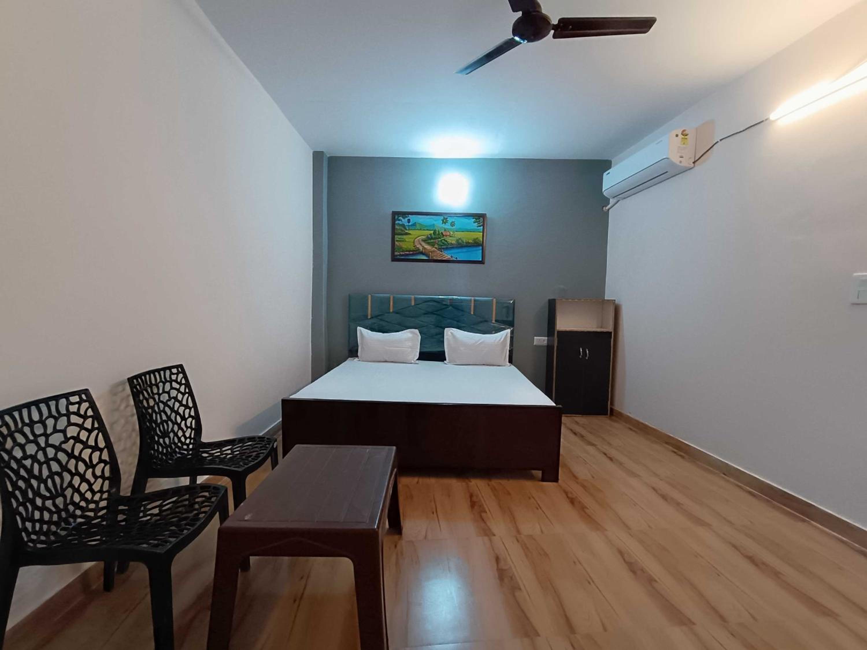 Hotel O Home Pari Mahal Homestay
