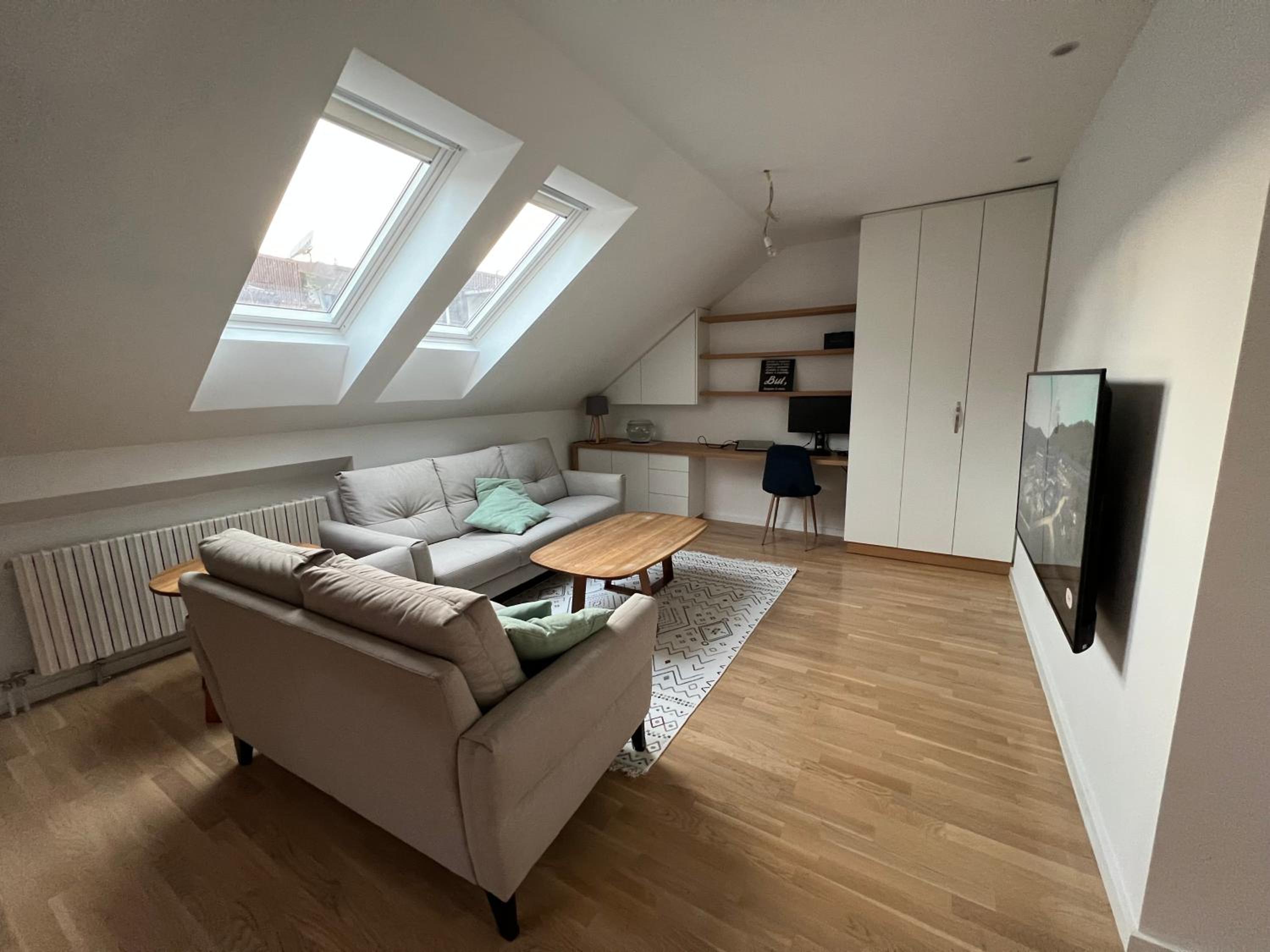 Cozy One Bedroom Apartment