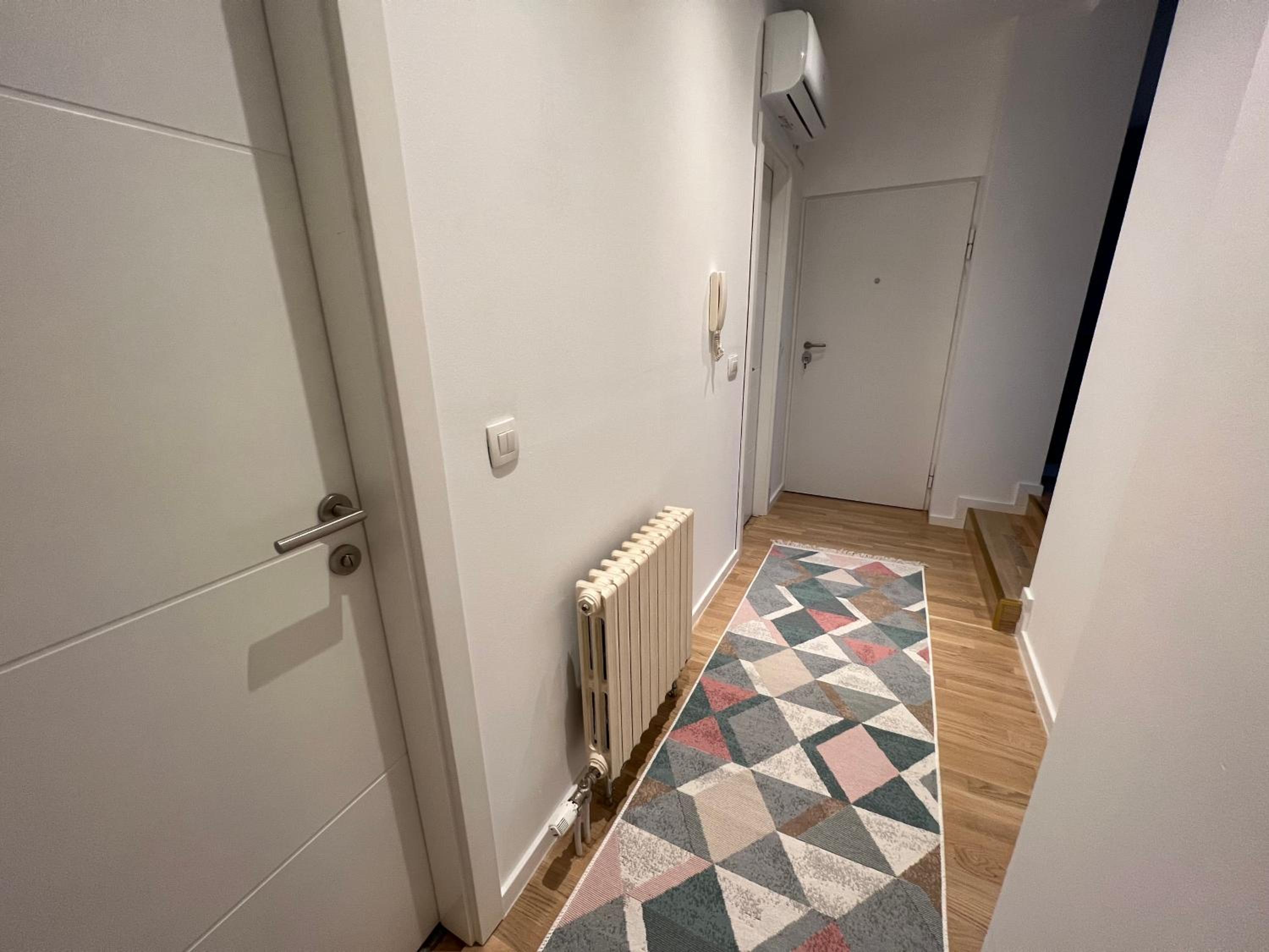 Cozy One Bedroom Apartment