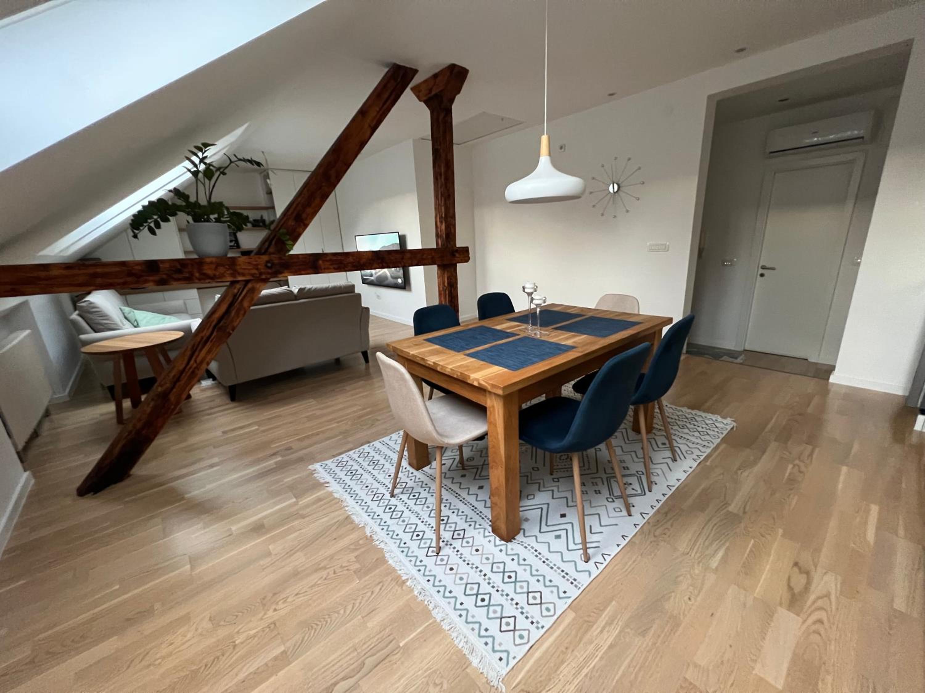 Cozy One Bedroom Apartment